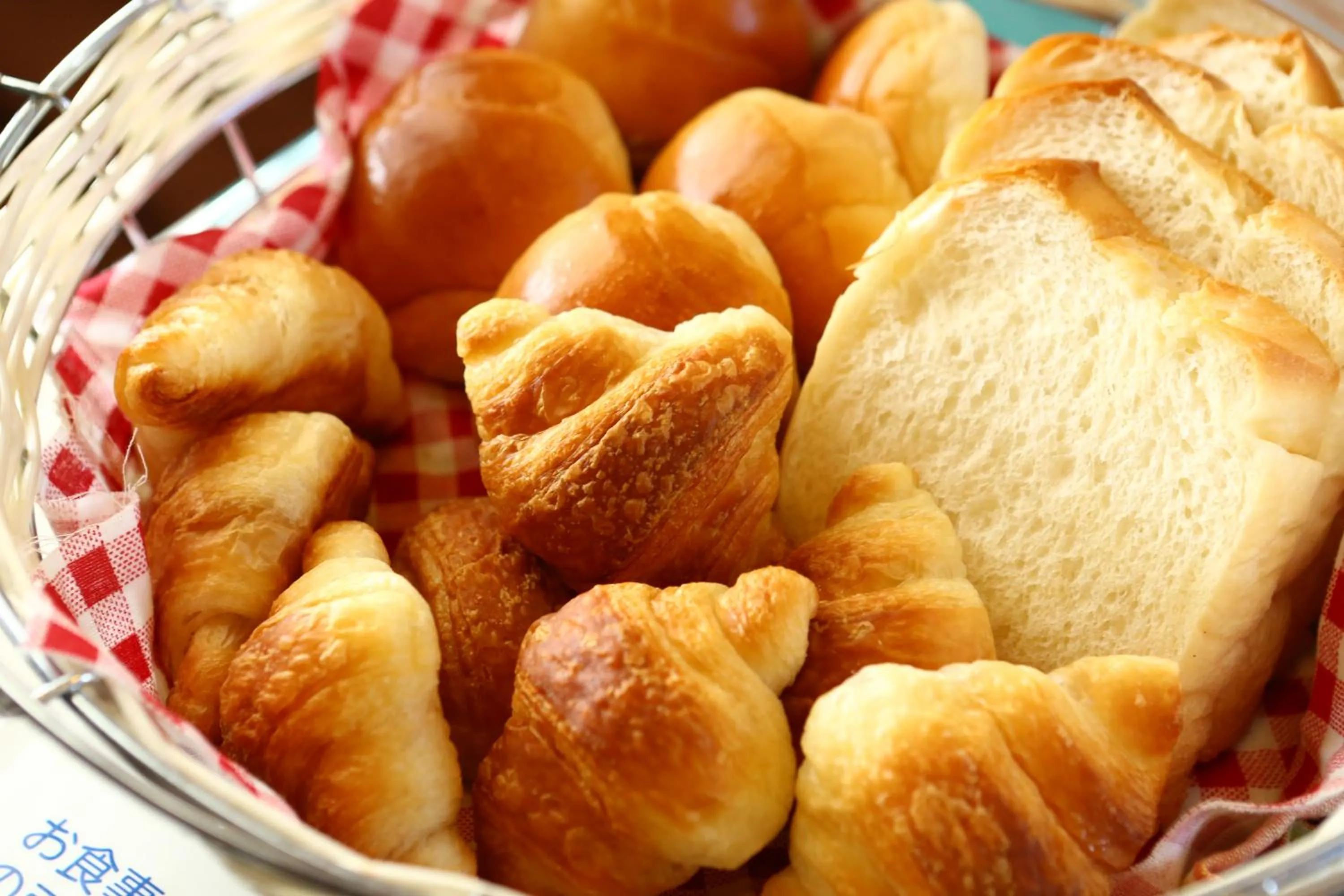 Buffet breakfast in Chino Sky View Hotel