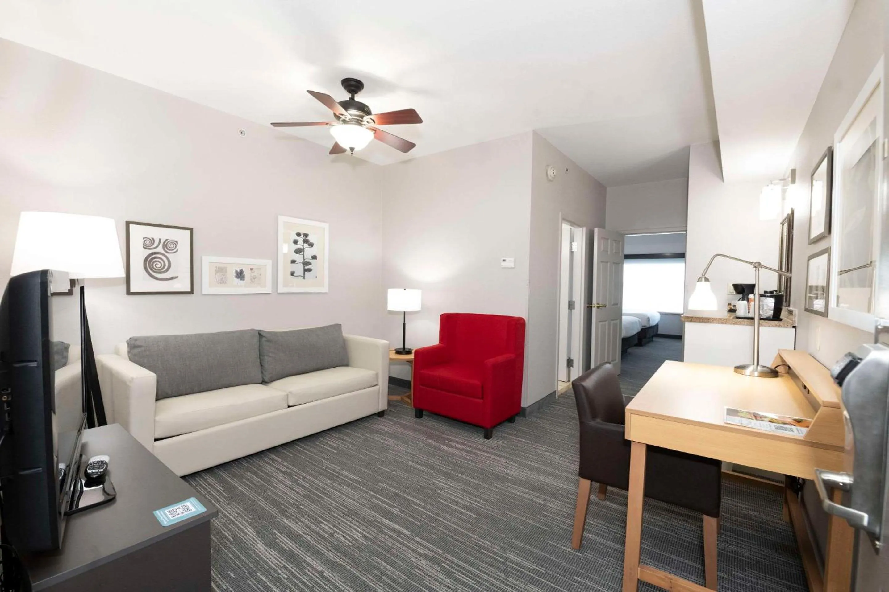 Bedroom in Country Inn & Suites by Radisson, Harrisburg - Hershey West, PA