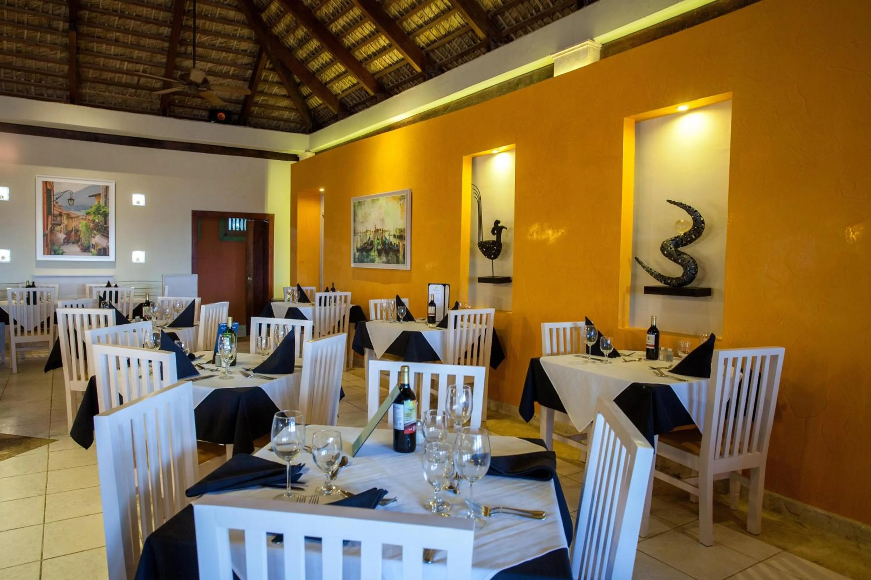 Restaurant/places to eat in Vista Sol Punta Cana Beach Resort & Spa - All Inclusive