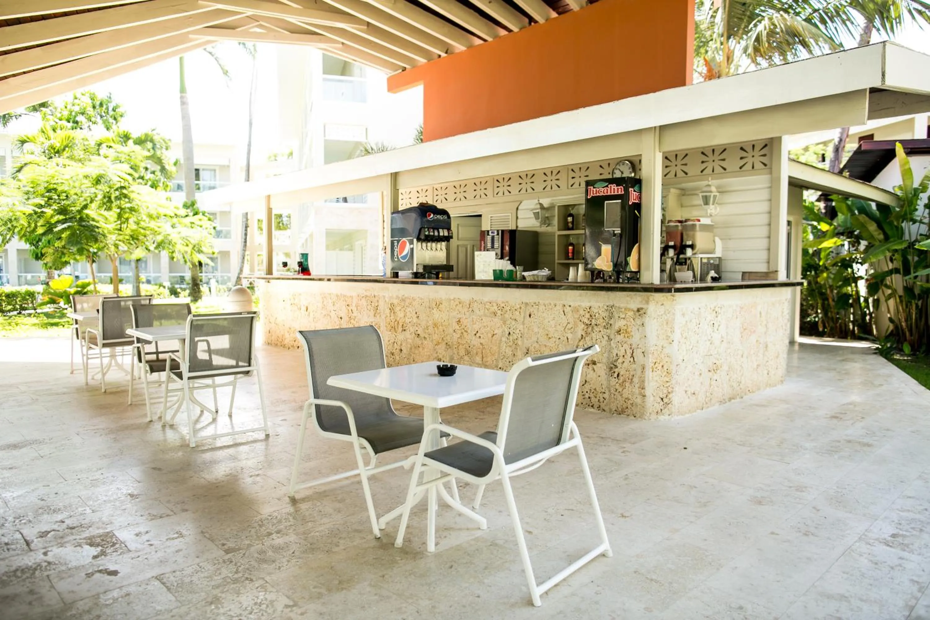Lounge or bar in Vista Sol Punta Cana Beach Resort & Spa - All Inclusive