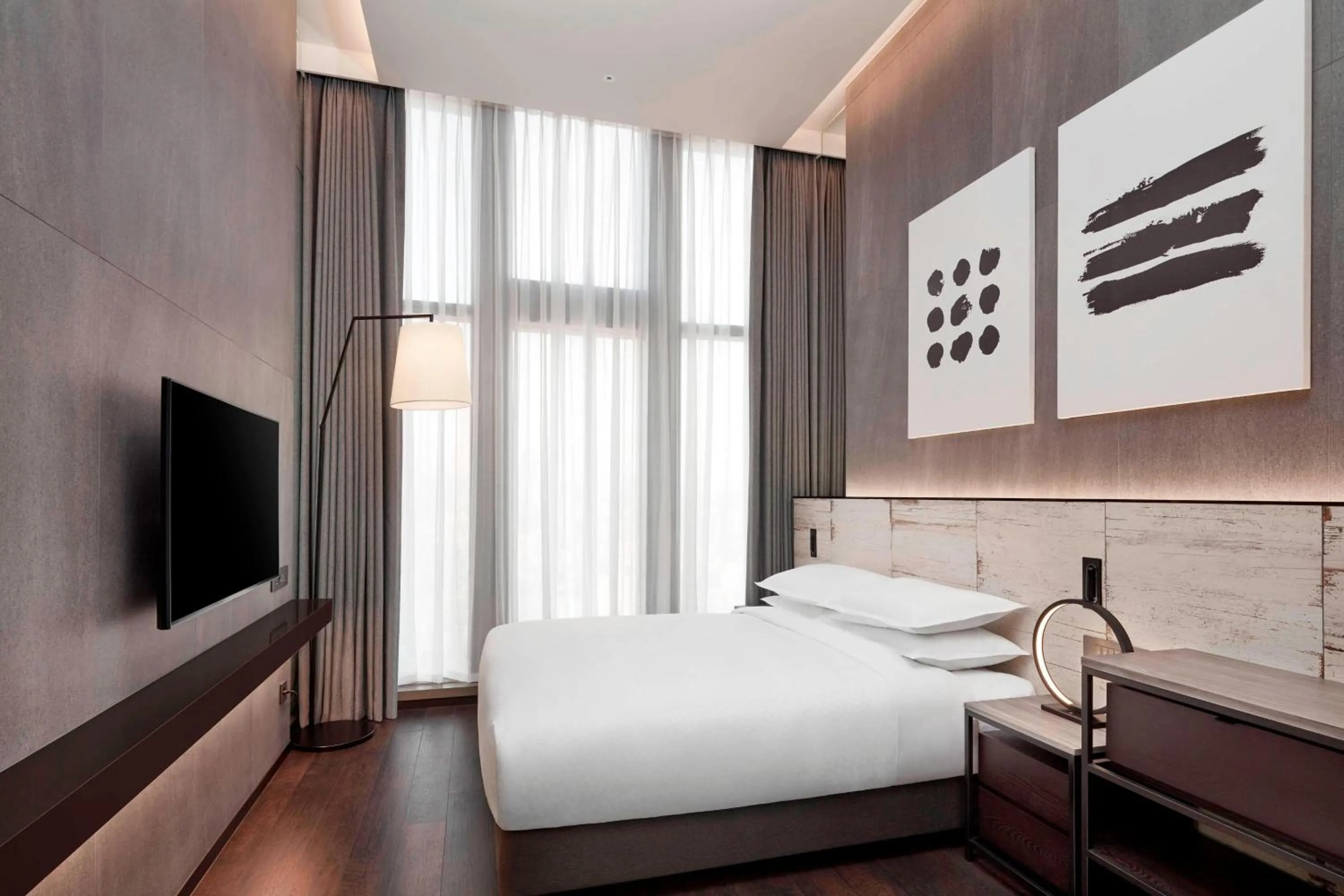 Photo of the whole room, Bed in Four Points by Sheraton Seoul Gangnam