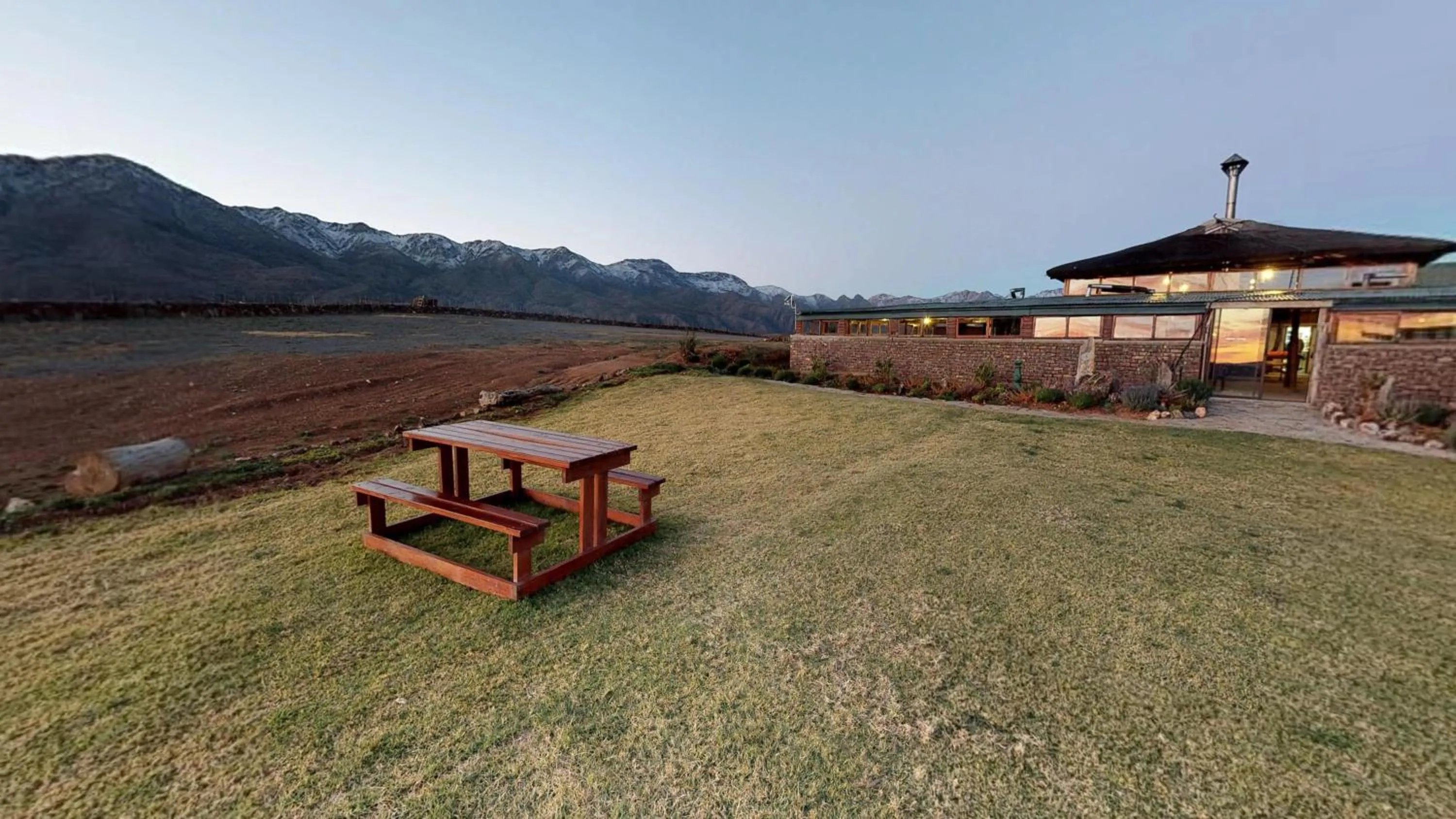 Property building in Swartberg Pass Cottages - Kobus Se Gat