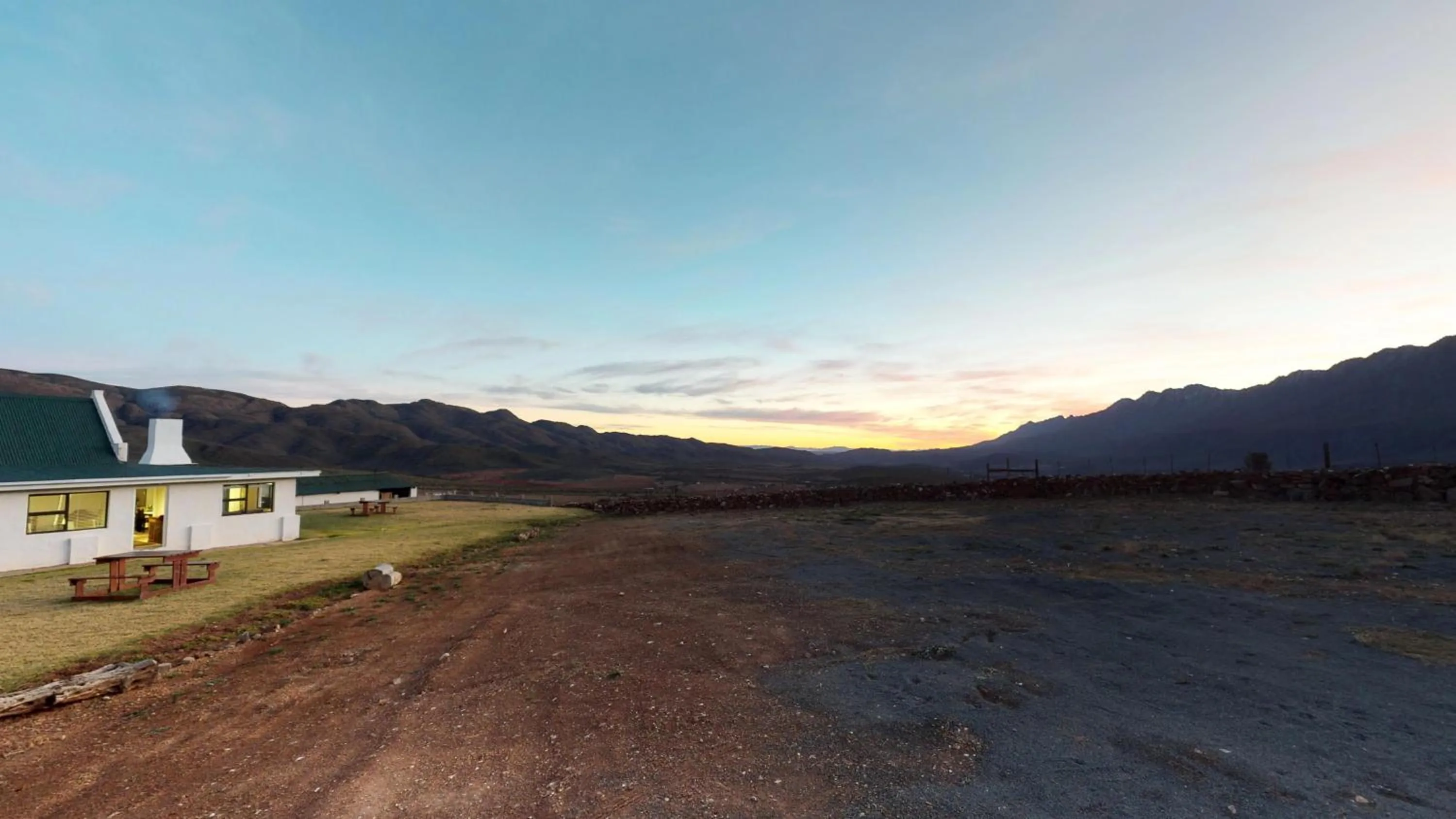 Property building in Swartberg Pass Cottages - Kobus Se Gat