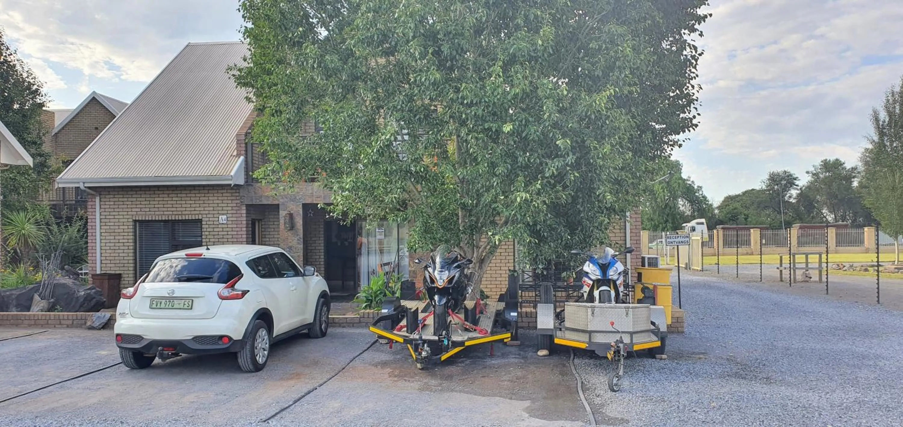 Day in Eldorado Lodge CC