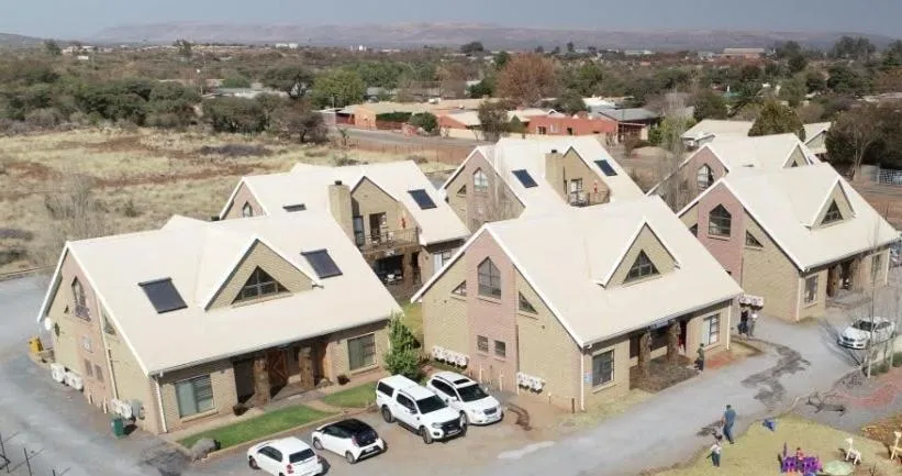 Bird's eye view in Eldorado Lodge CC