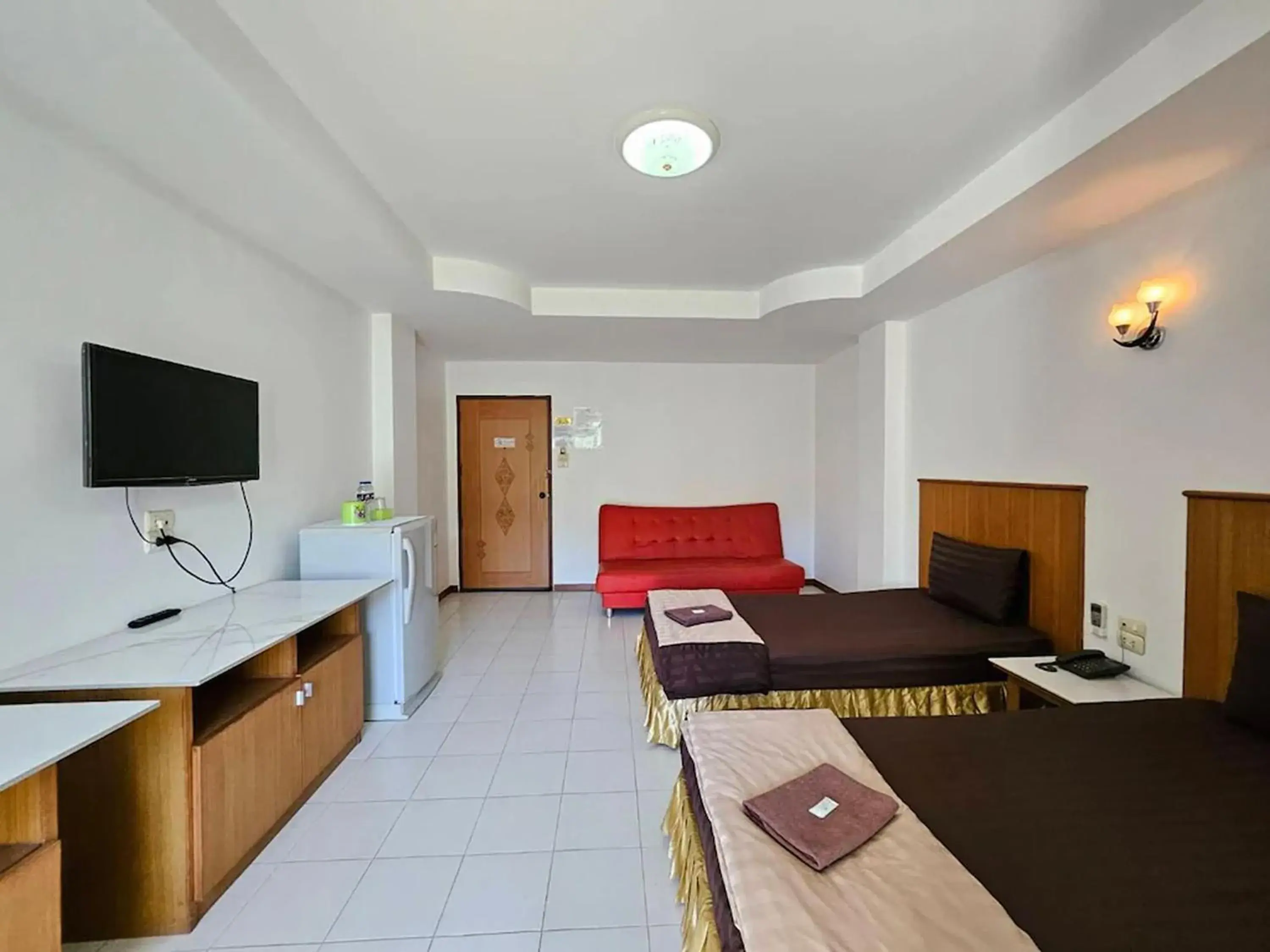 Standard Twin Room in BT Grand Condotel Standard Twin Room in BT Grand Condotel