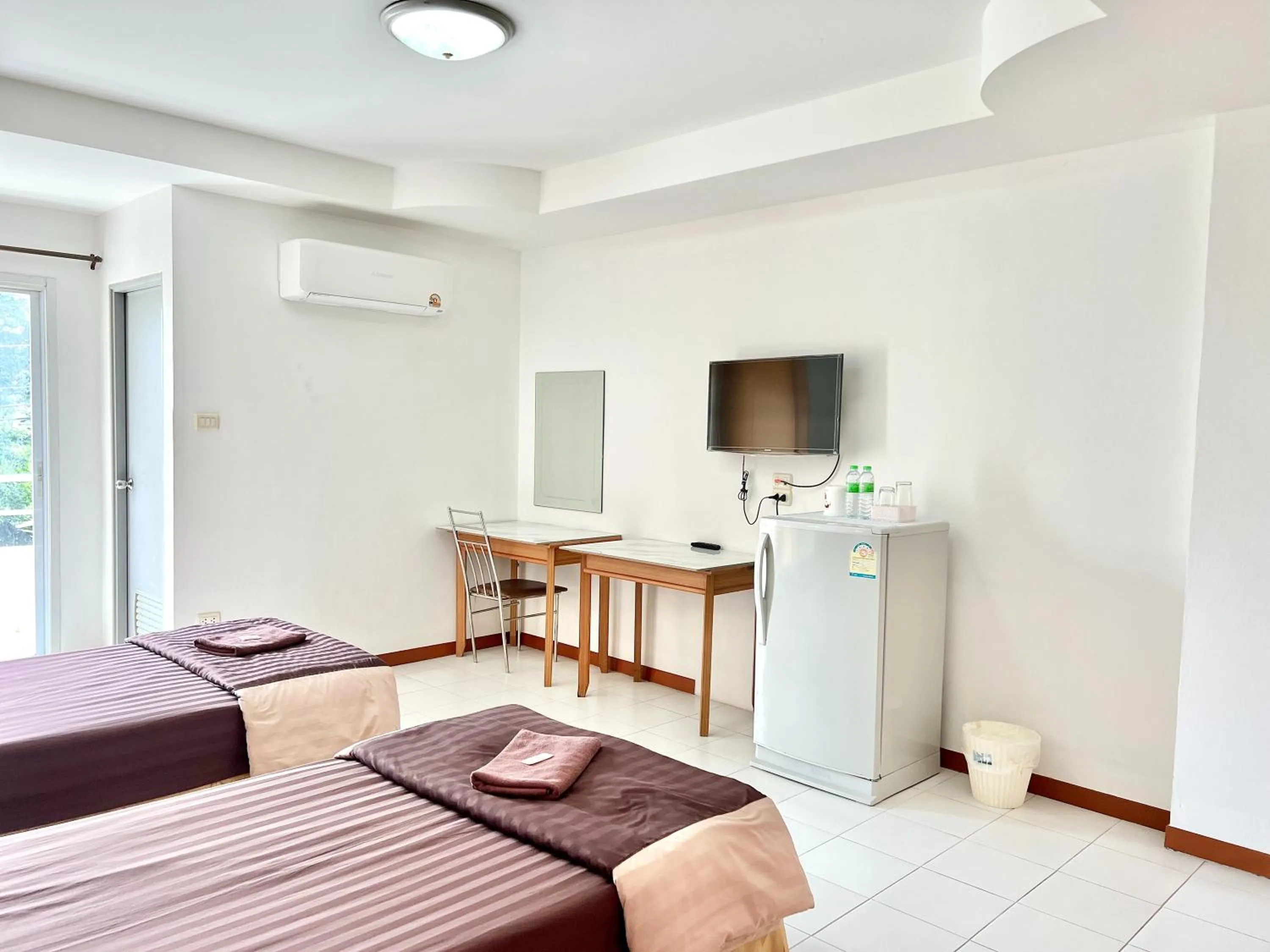 Bedroom, Bed in BT Grand Condotel