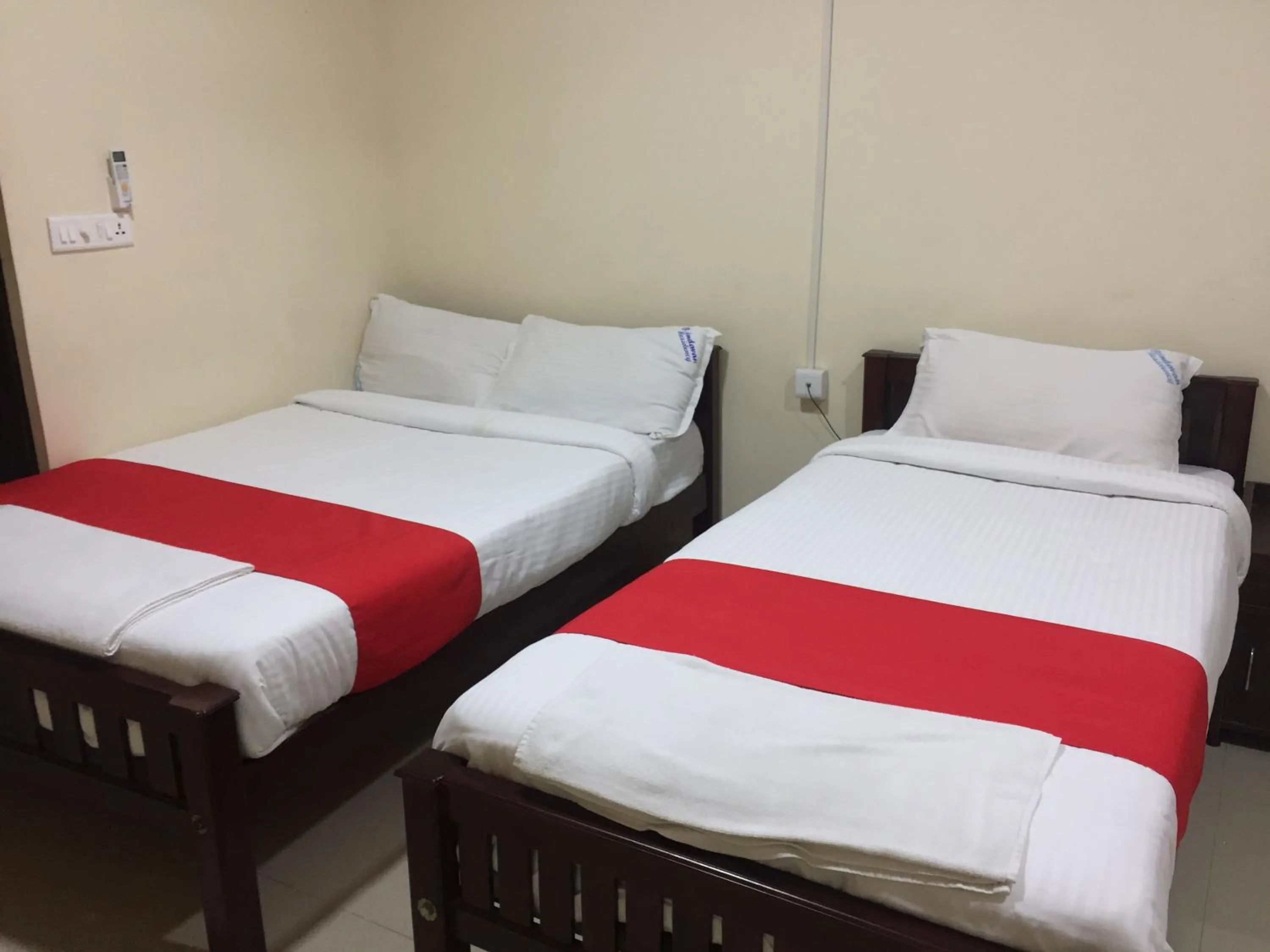 Bed in Brindavan Residency