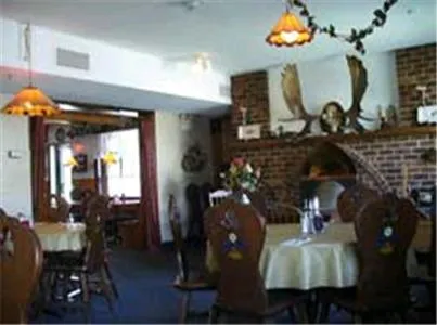Restaurant/places to eat in Bavarian Inn