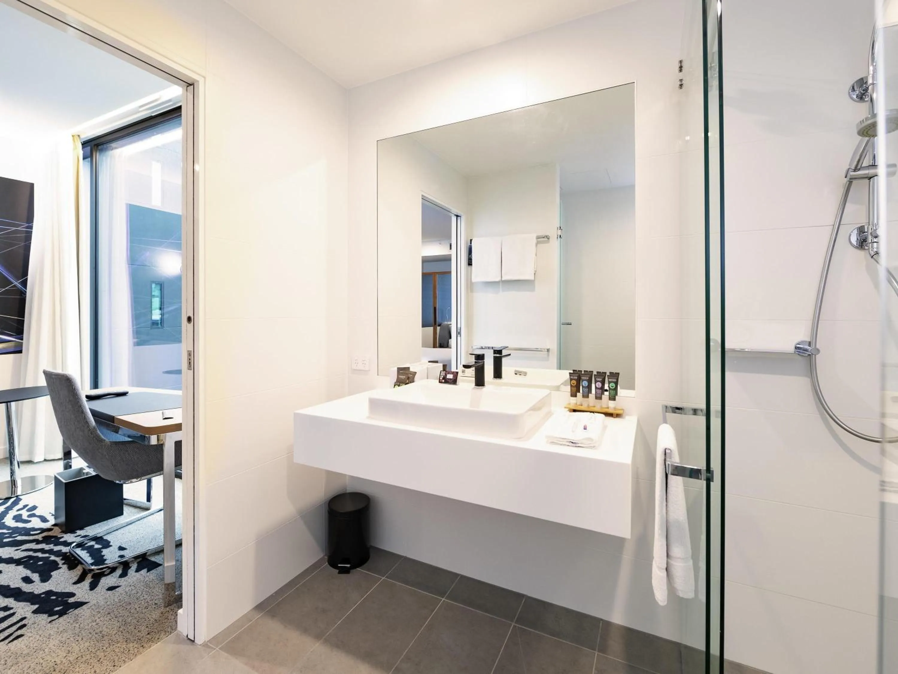 Bathroom in Novotel Brisbane South Bank