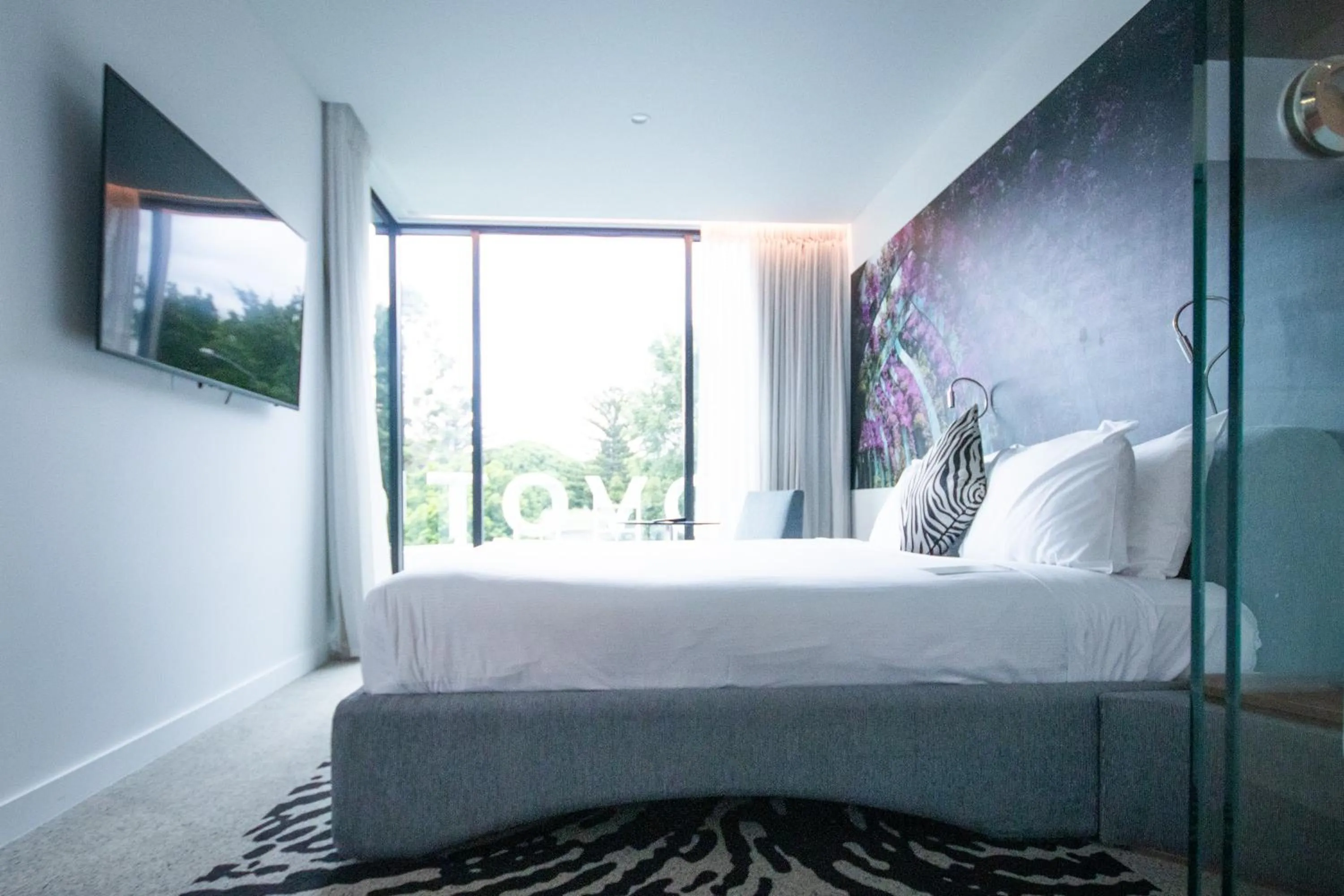 Bed in Novotel Brisbane South Bank