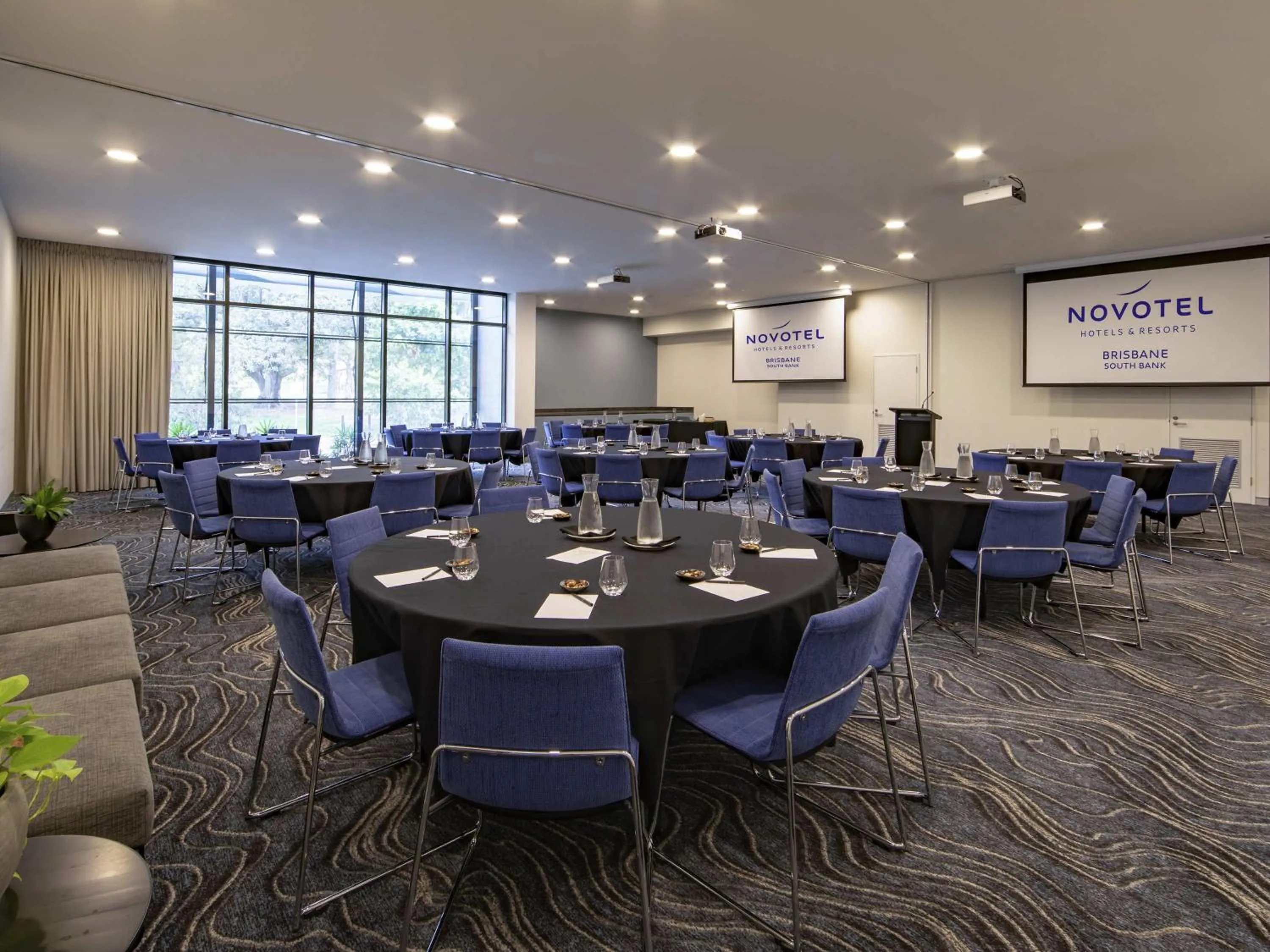 Meeting/conference room in Novotel Brisbane South Bank