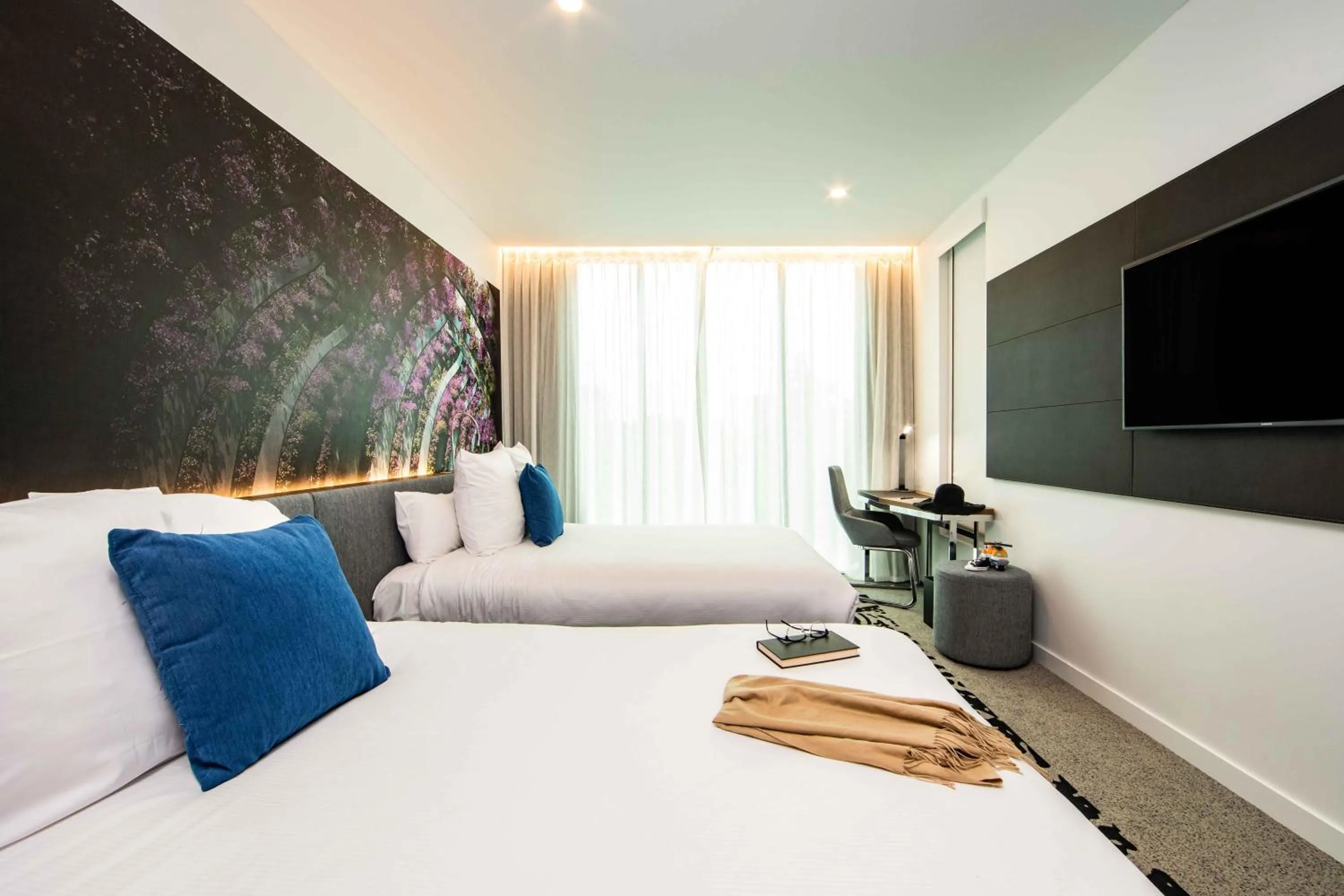 Bed in Novotel Brisbane South Bank