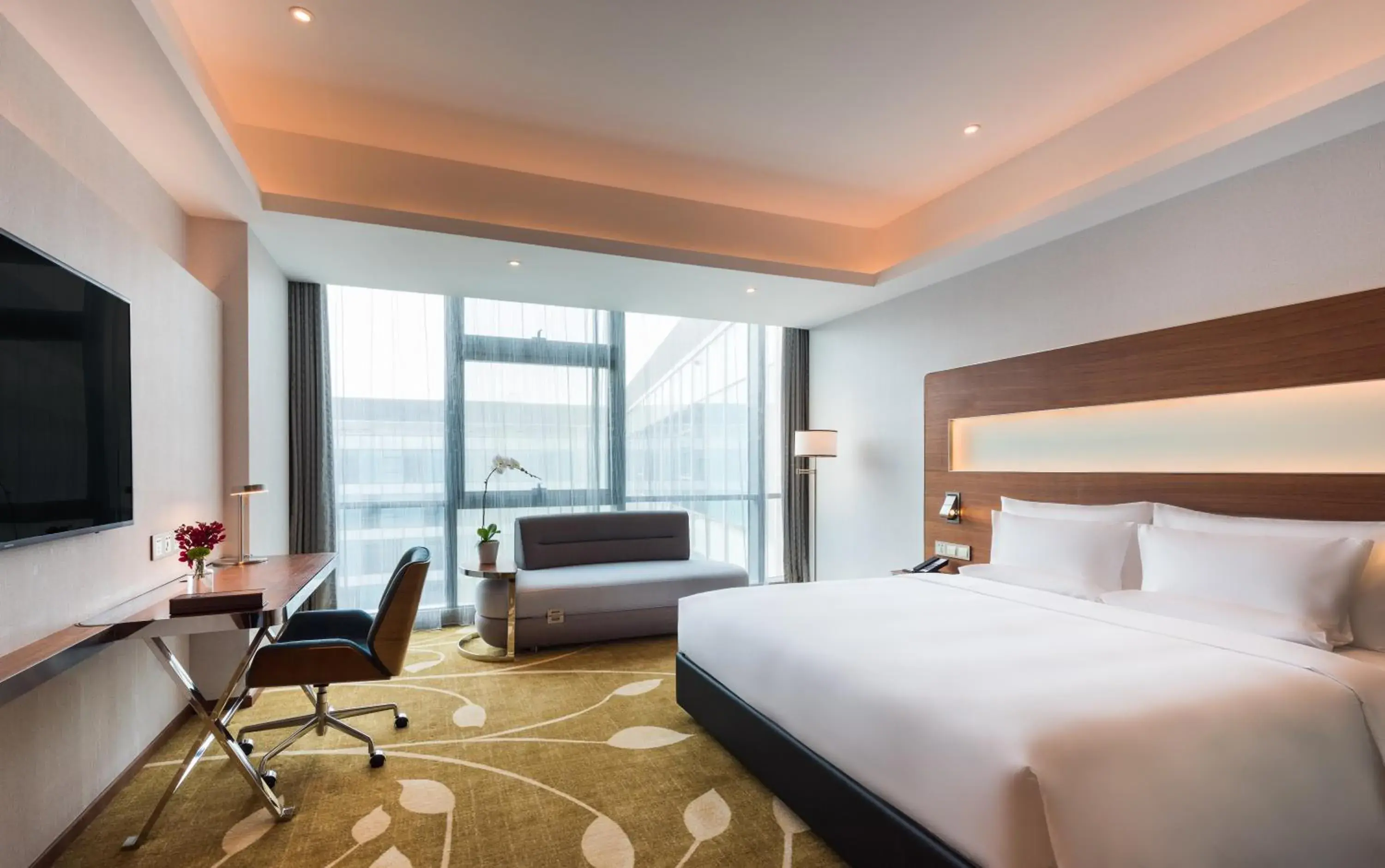 Executive King Room in Novotel Shanghai Hongqiao Executive King Room in Novotel Shanghai Hongqiao