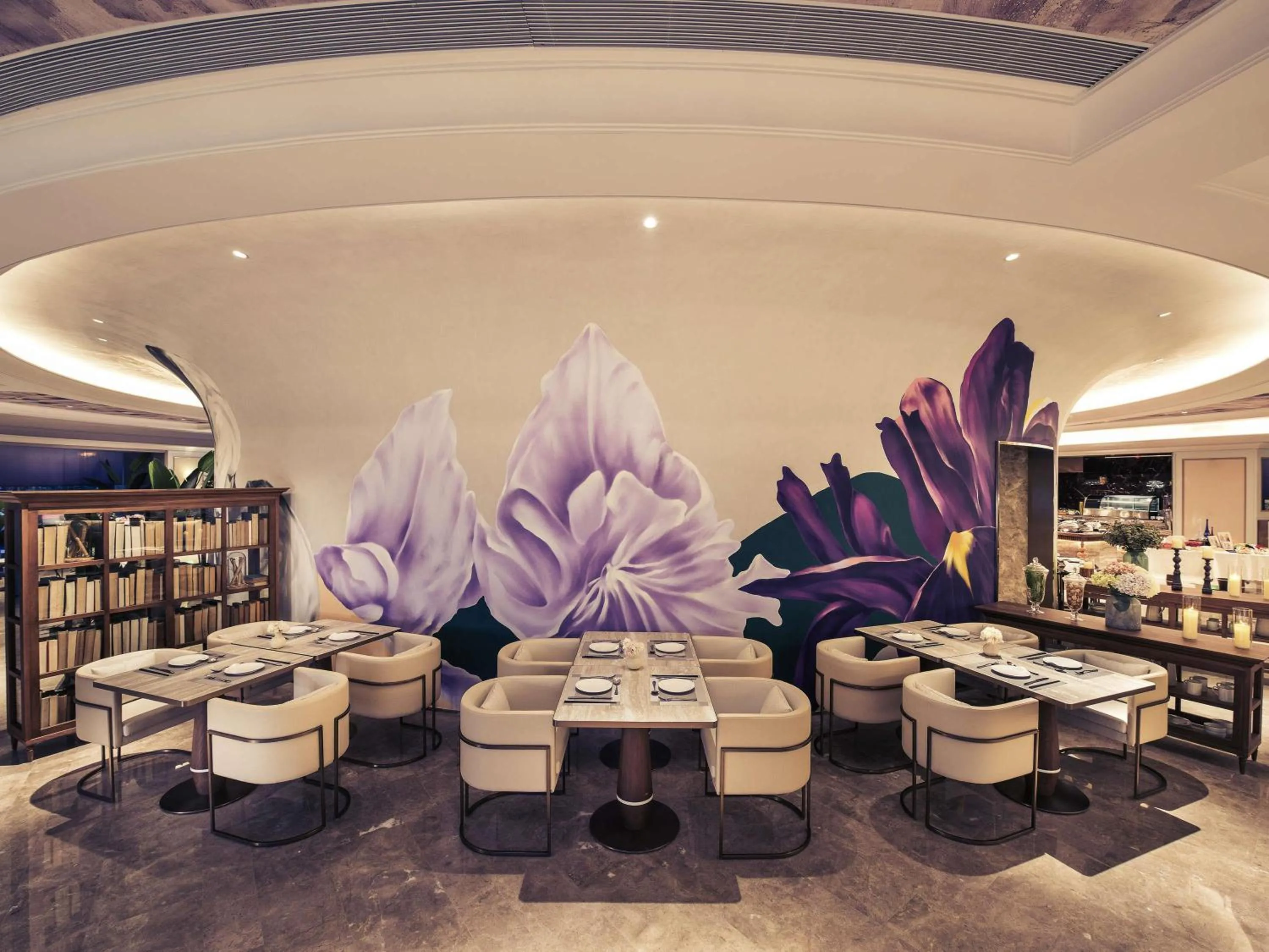 Property building in Mercure Hangzhou West Lake