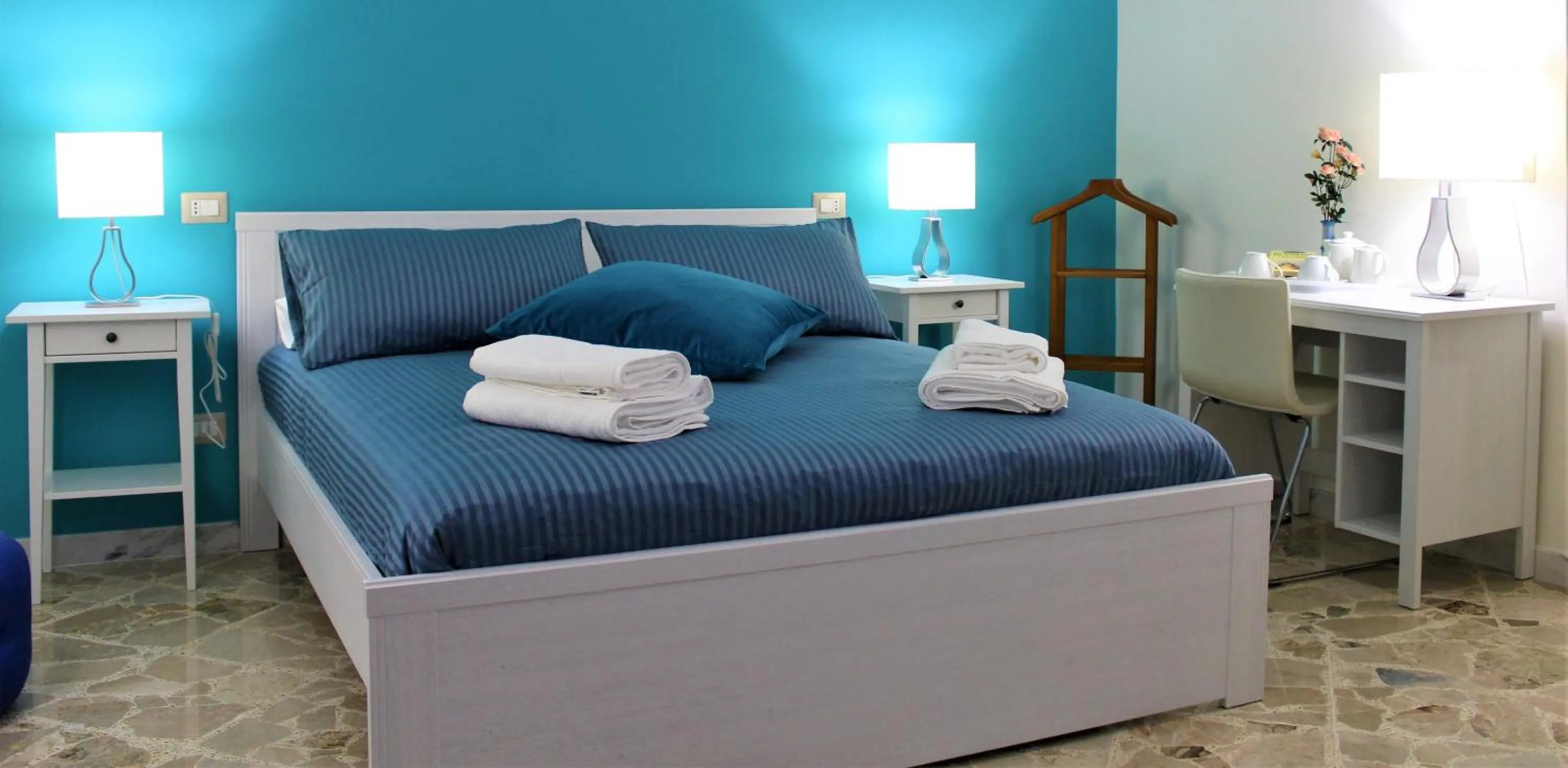 Bedroom, Bed in La Chiave Rossa B&B