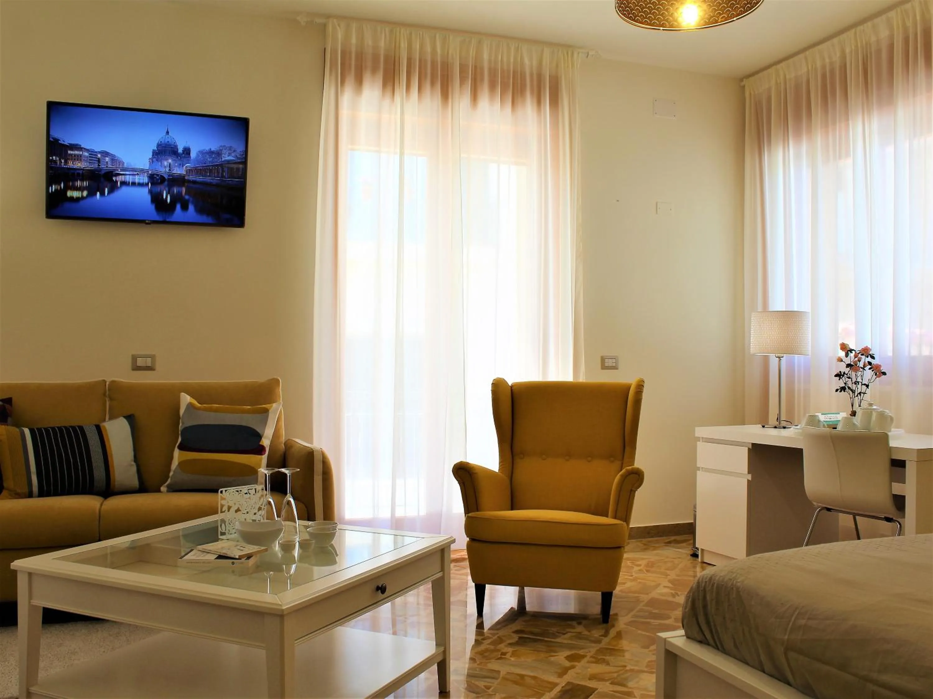 Seating area in La Chiave Rossa B&B