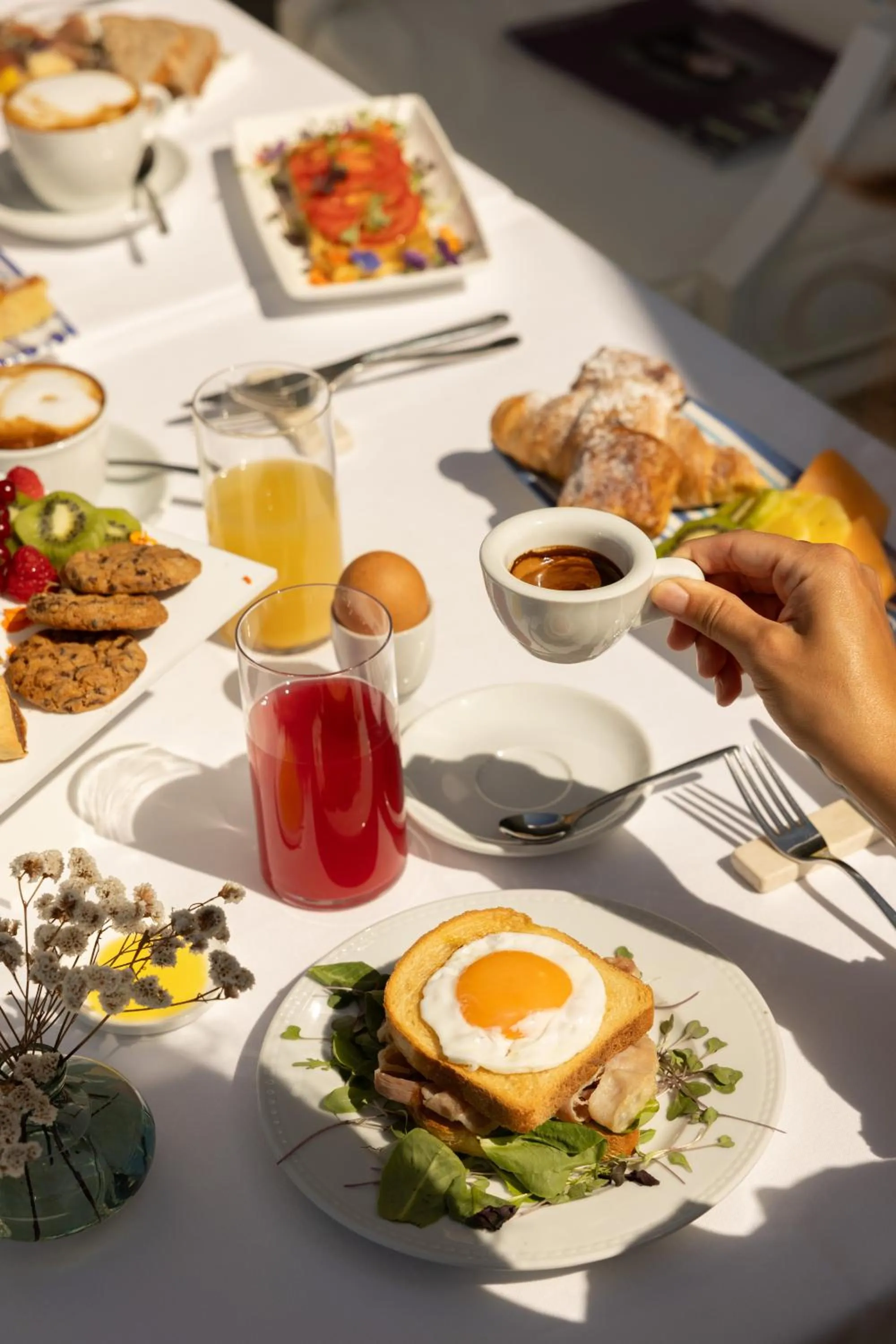 Breakfast in Domo 20 Hotel & Rooftop