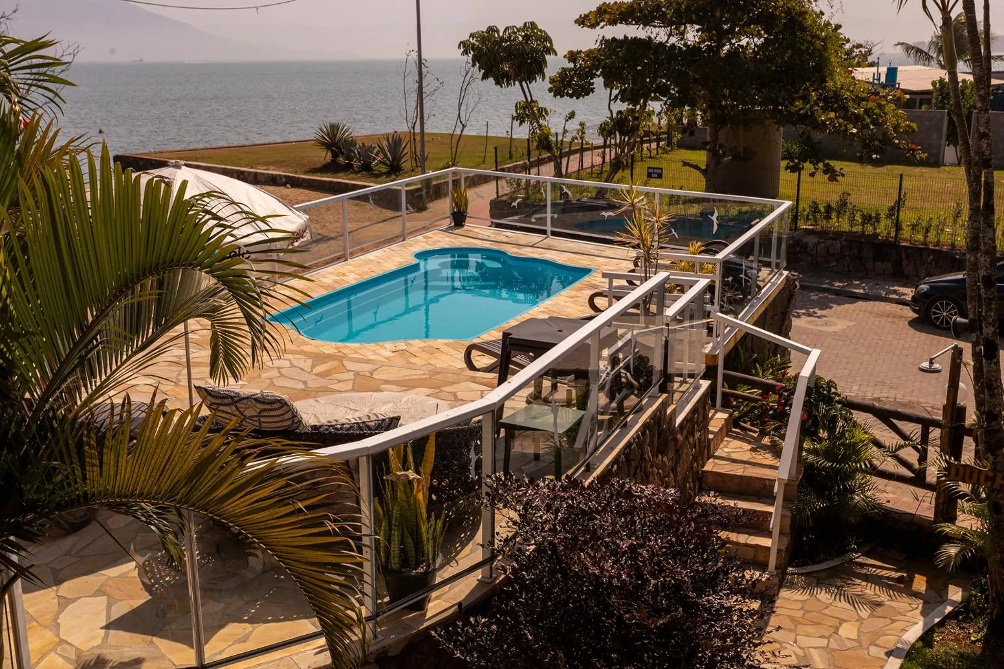 Swimming pool in Pousada Bonns Ventos