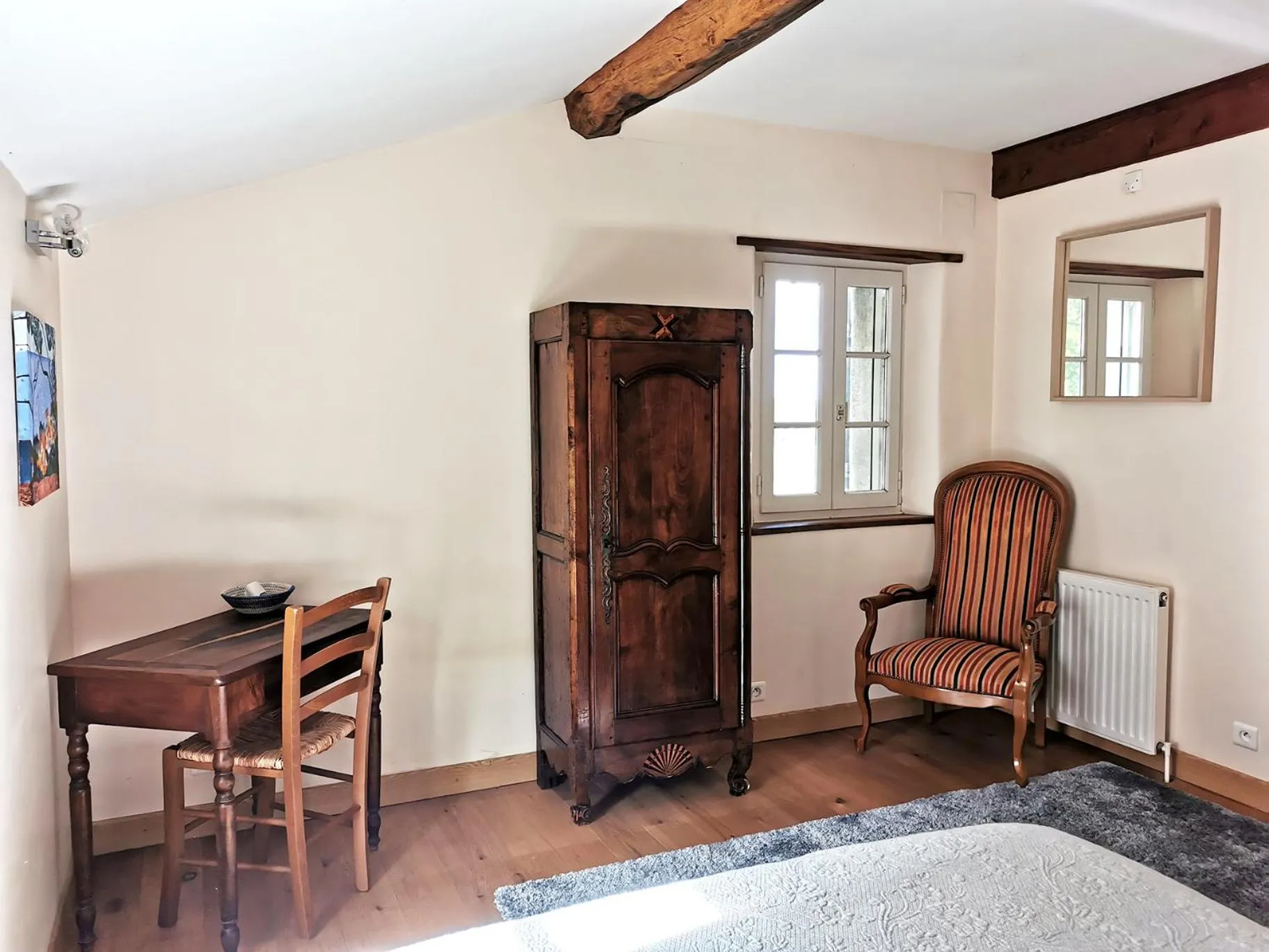 Bedroom in Les Jardins de Camelot