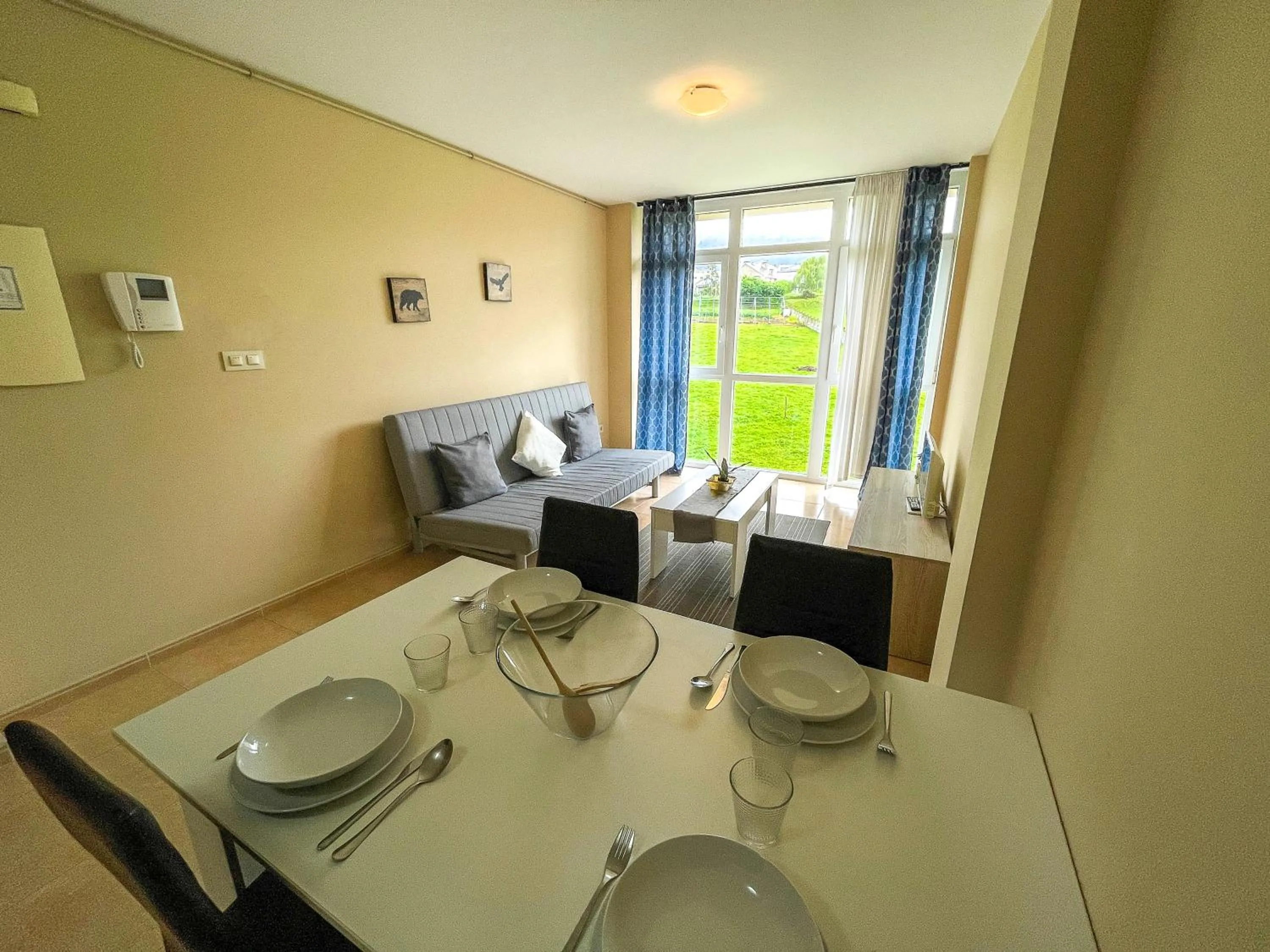 Living room in Alojamientos Playa de las Catedrales 3000