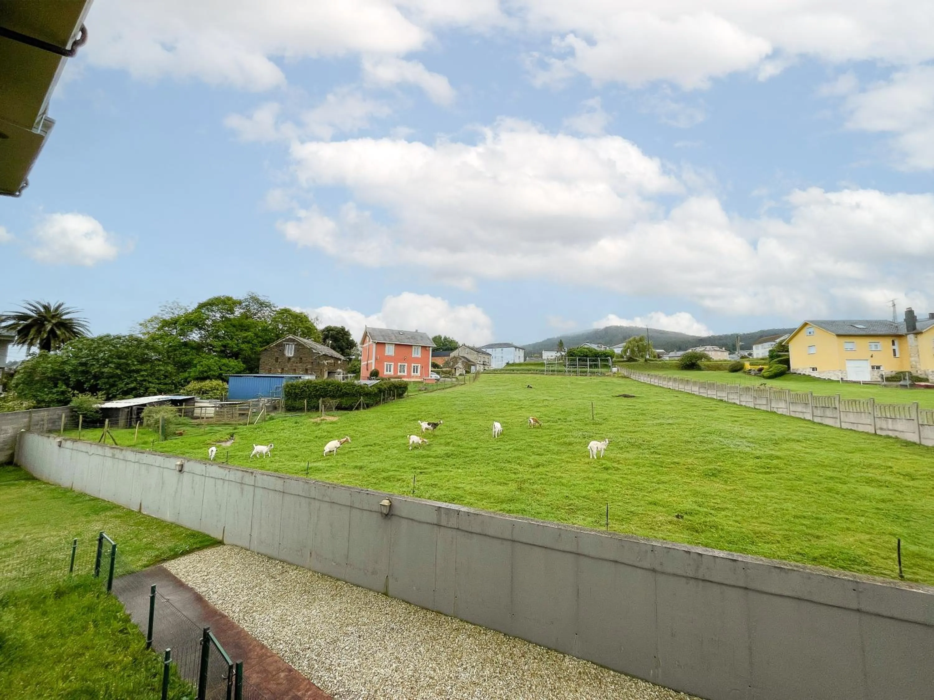 Natural landscape in Alojamientos Playa de las Catedrales 3000