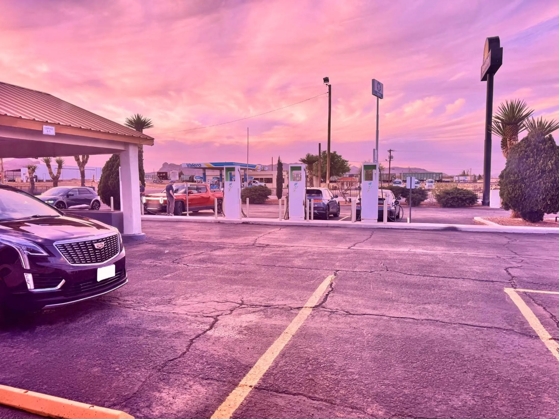 Property building in Days Inn by Wyndham Van Horn TX