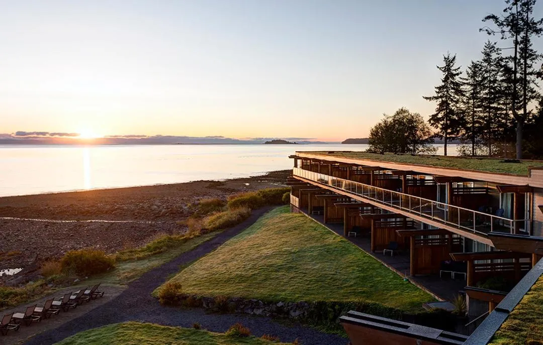 Beach in Kingfisher Pacific Resort & Spa