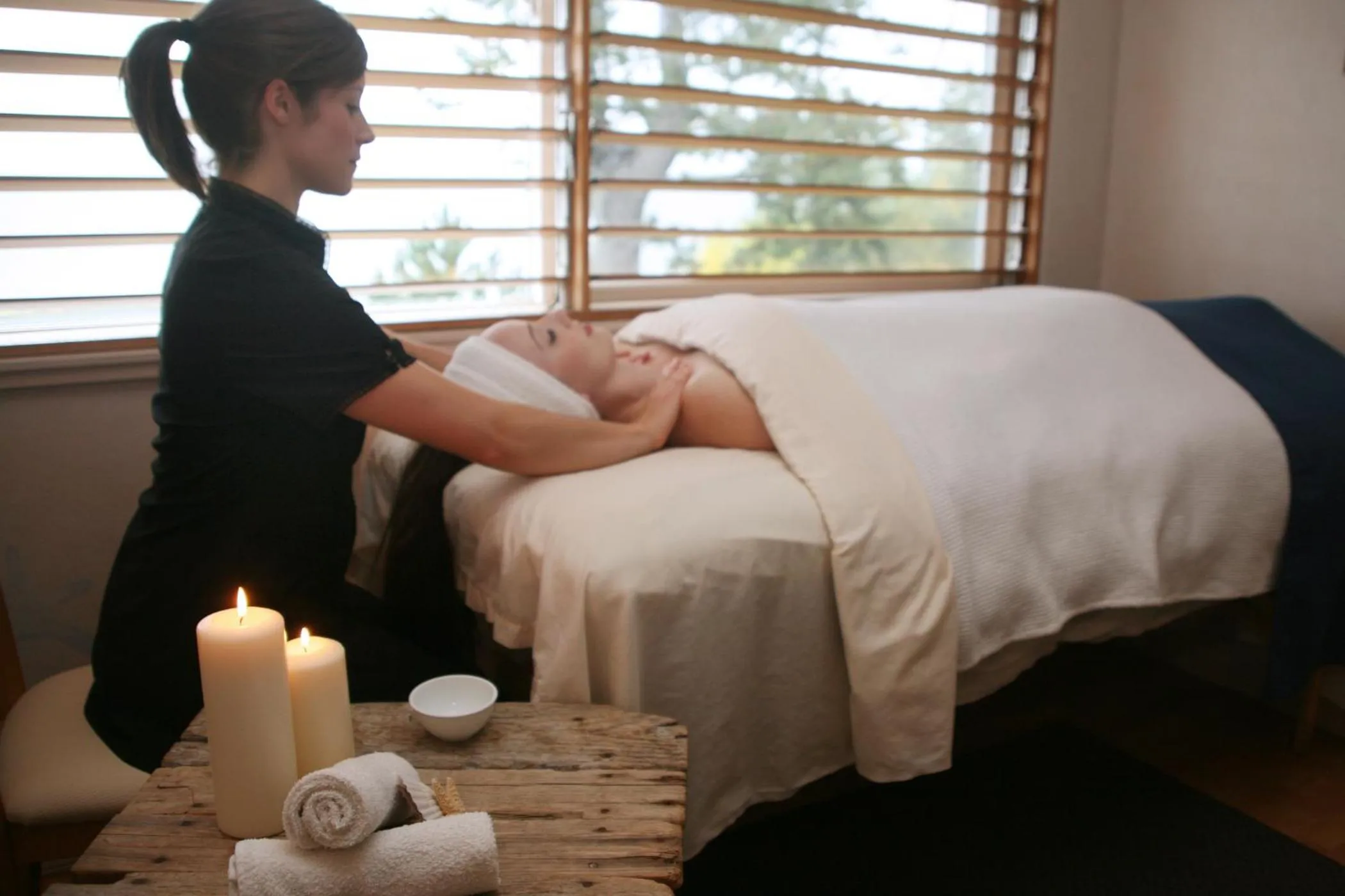 Massage in Kingfisher Pacific Resort & Spa