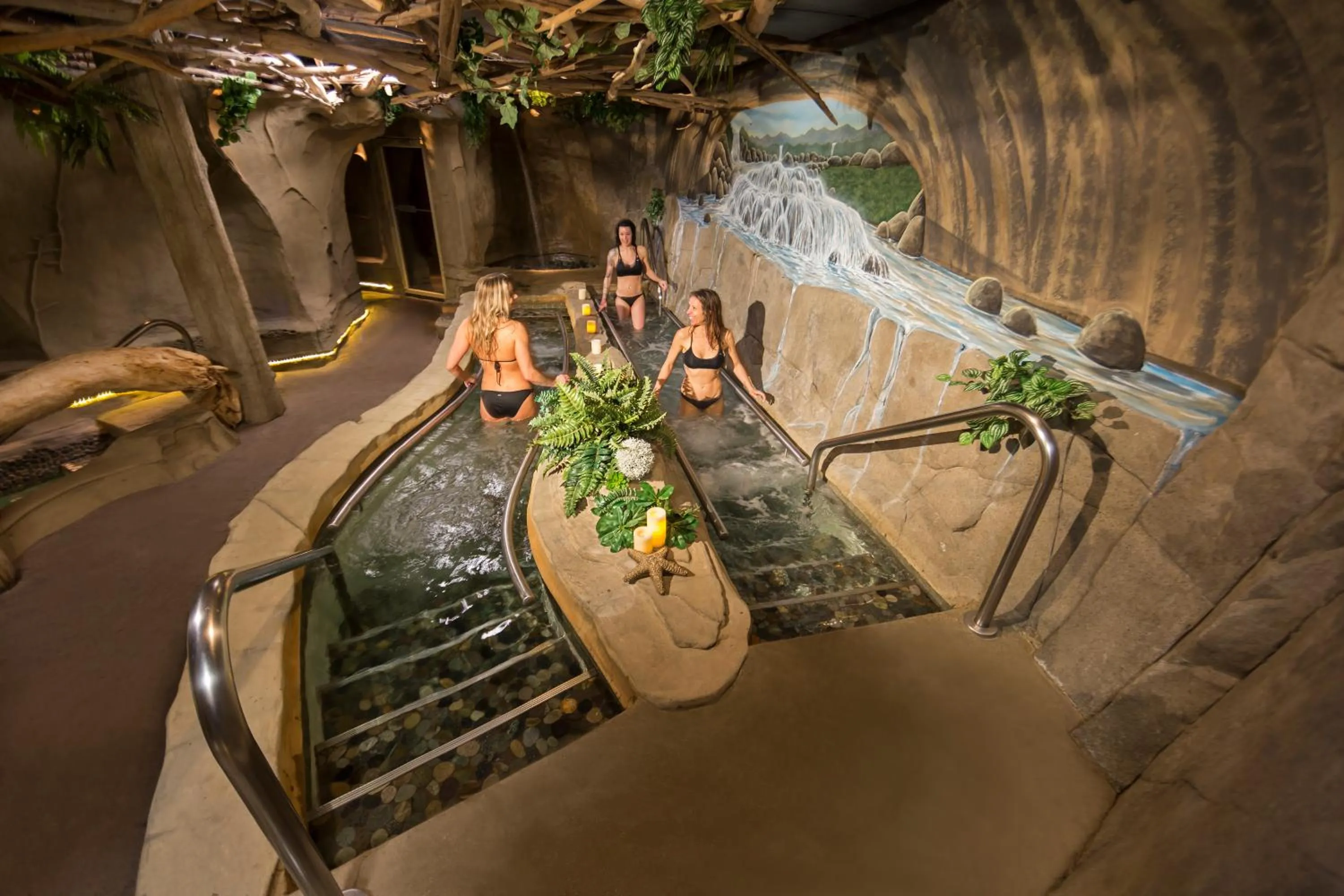 Spa and wellness centre/facilities in Kingfisher Pacific Resort & Spa