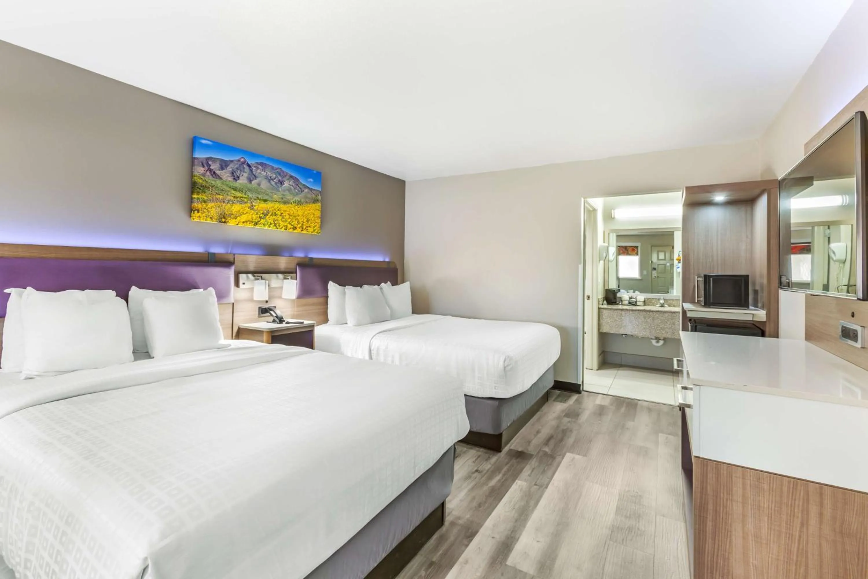 Bedroom, Bed in Best Western Sunland Park Inn