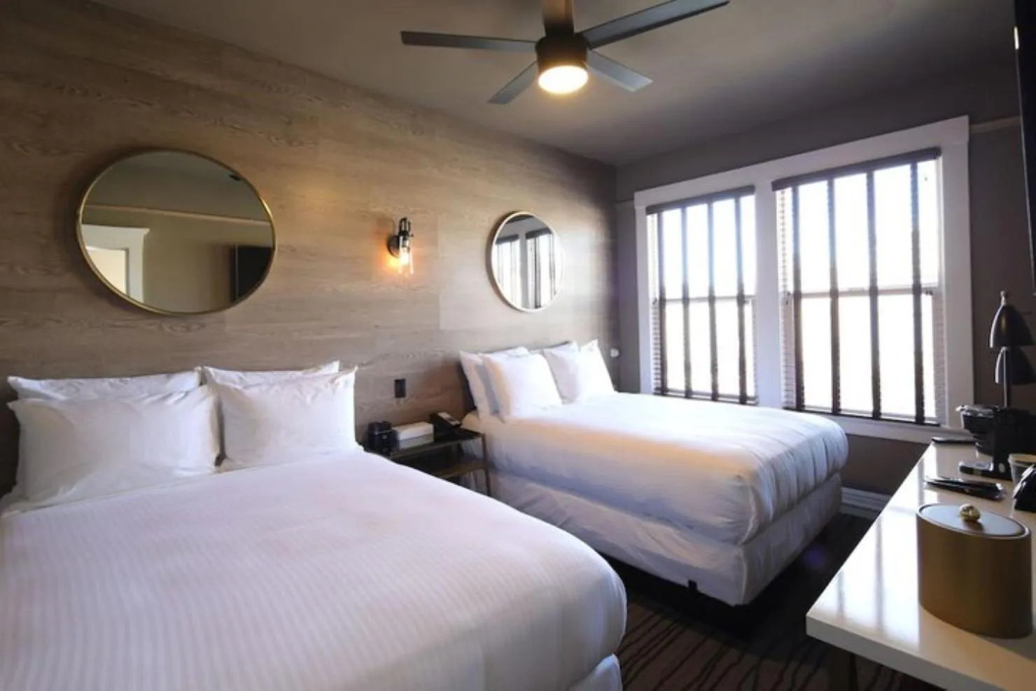 Bed in Motel 6 San Francisco, CA Civic Center