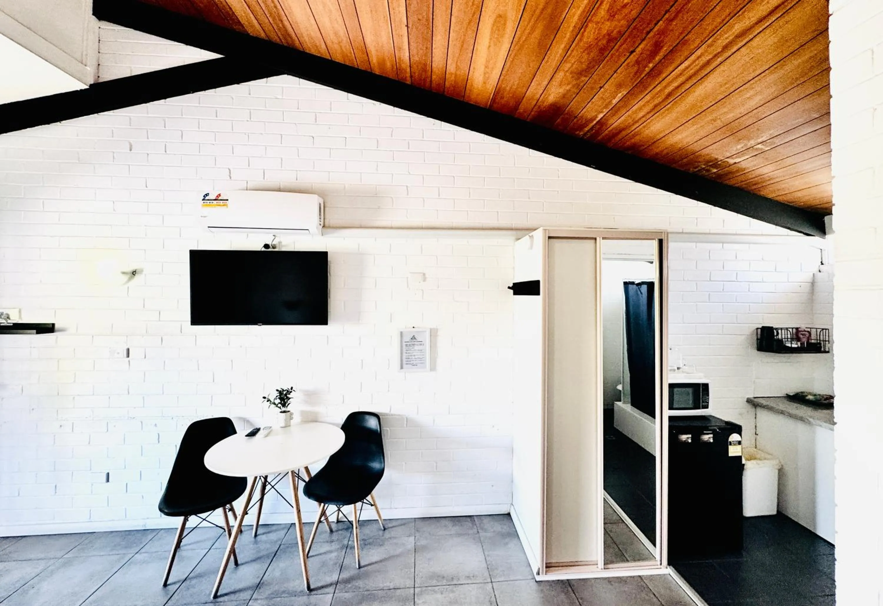 Living room in Jetty Motel The Entrance