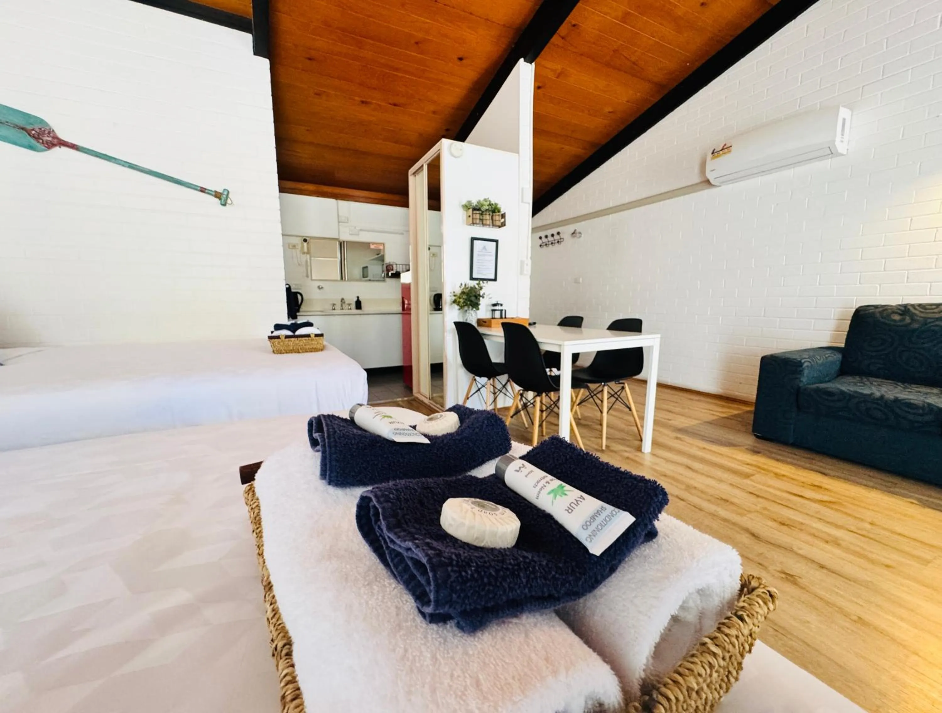 Living room in Jetty Motel The Entrance