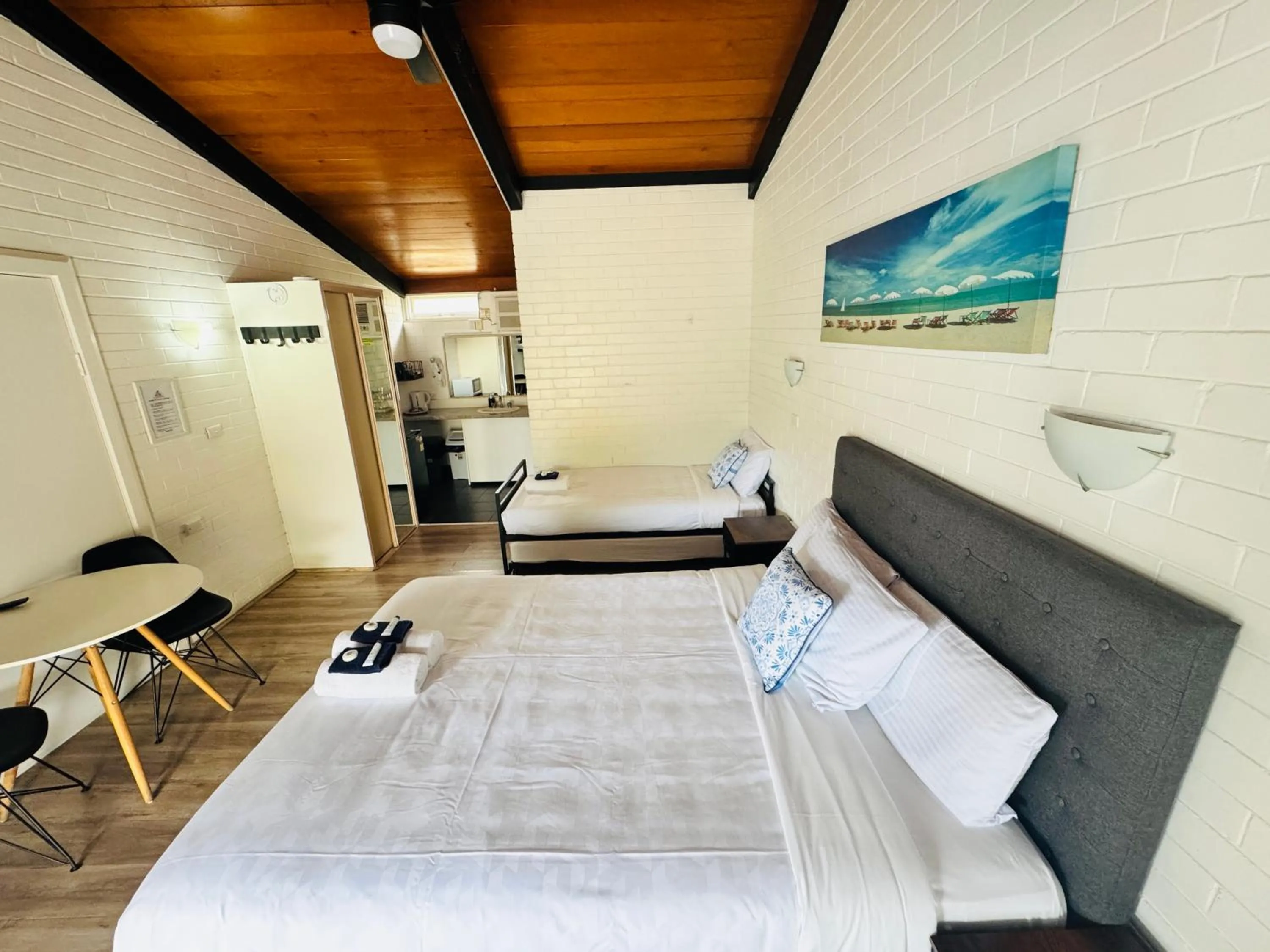 Bed in Jetty Motel The Entrance