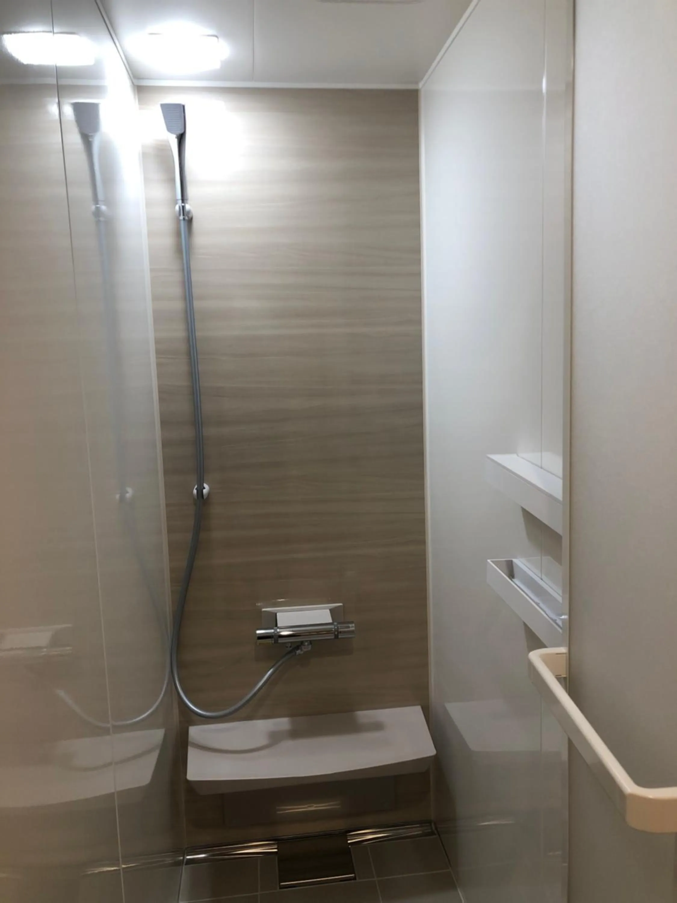 Shower in Jizokan Matsuya Ryokan