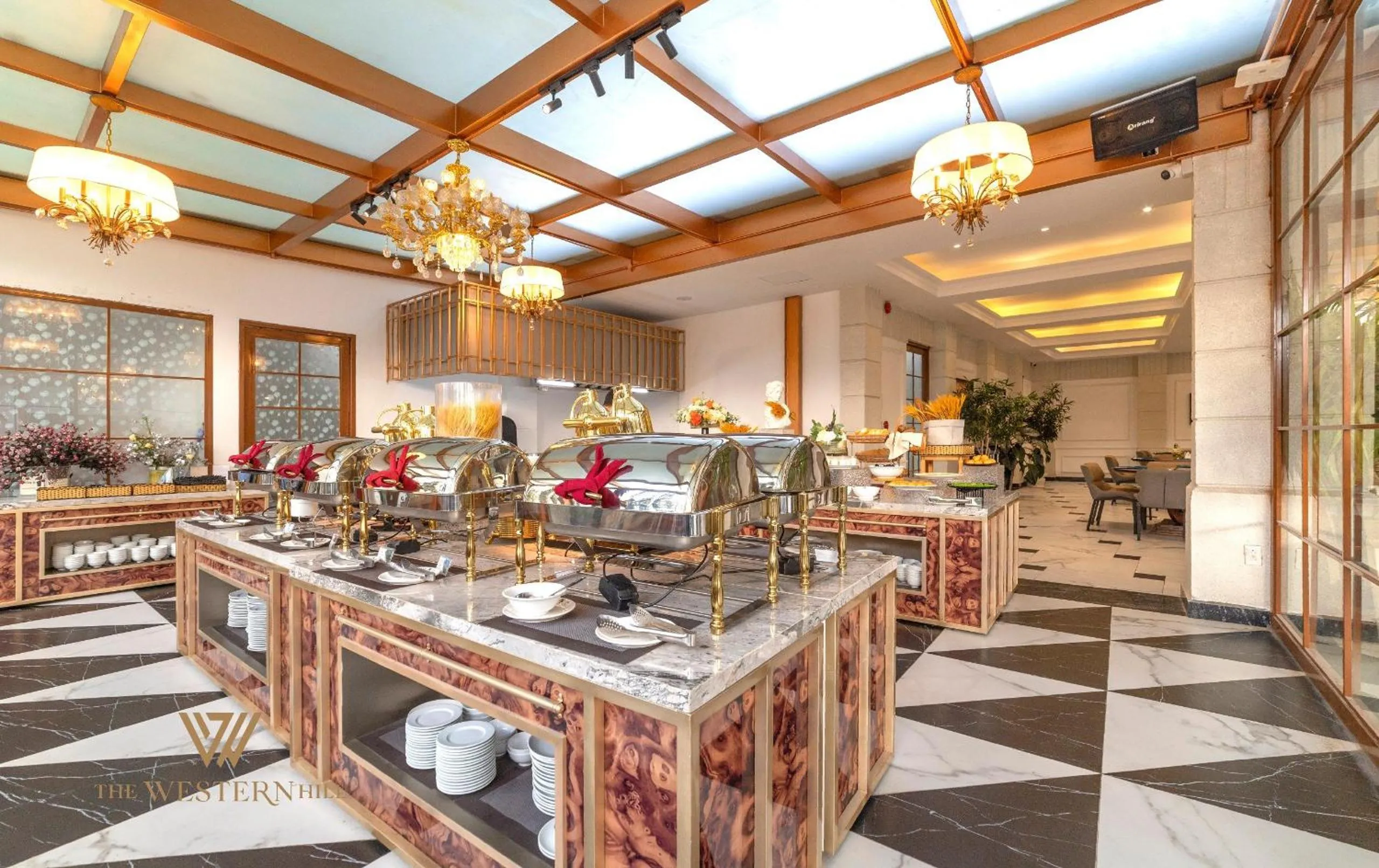 Restaurant/places to eat in River Prince Hotel