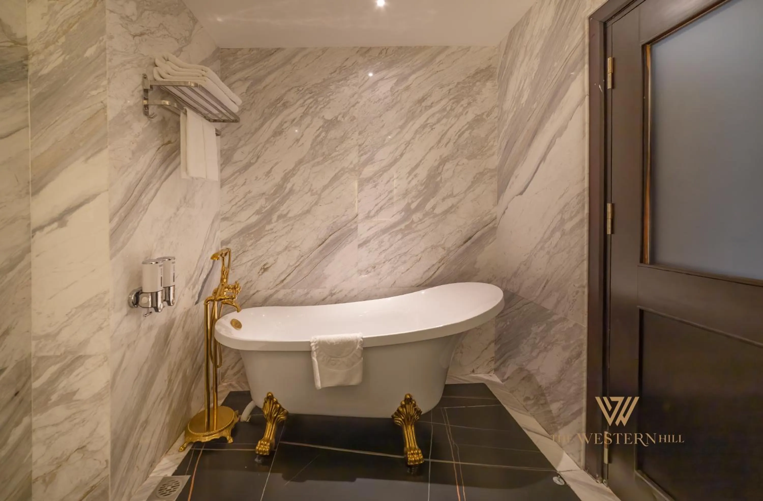 Shower in River Prince Hotel