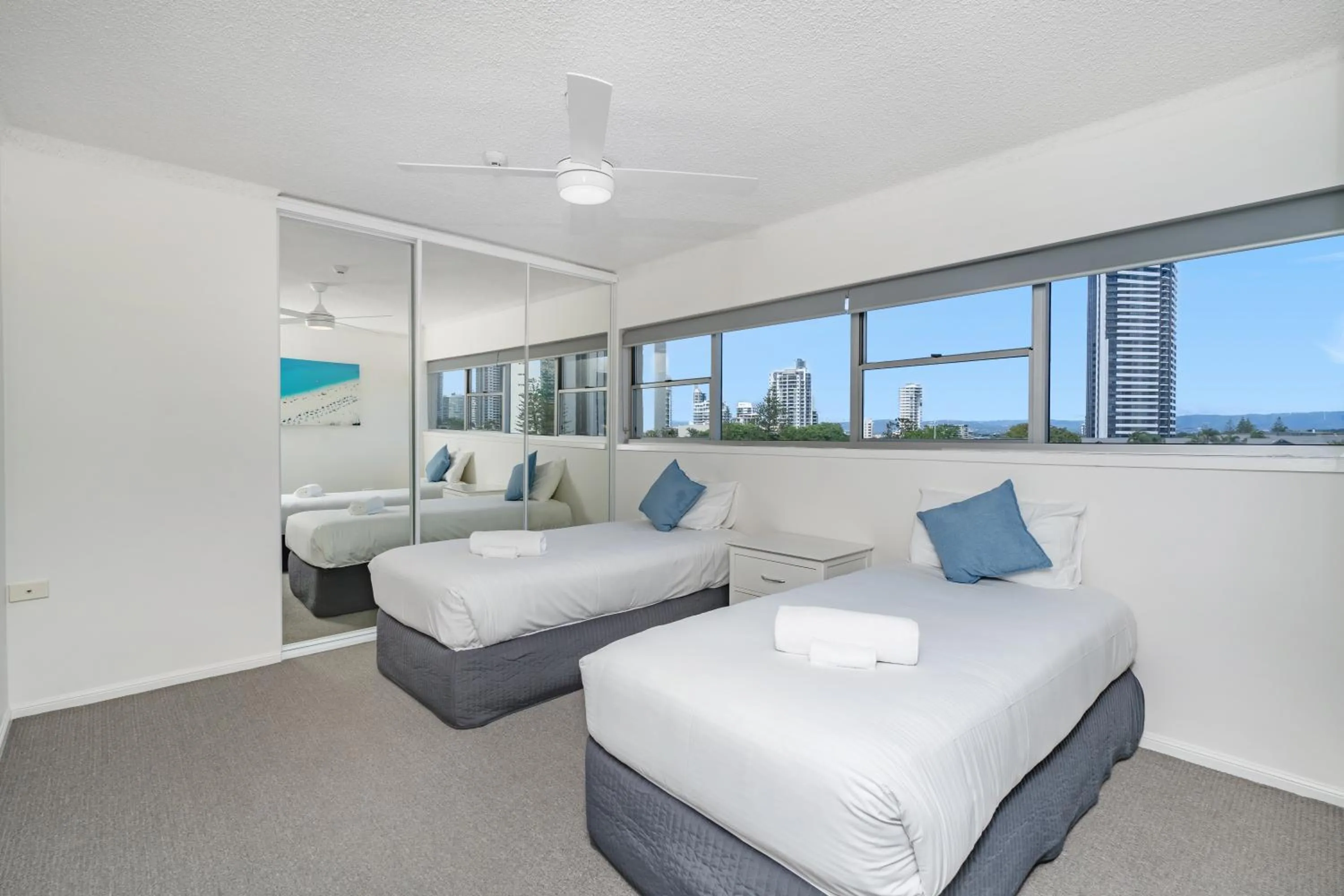 Bed in Pacific Plaza Apartments