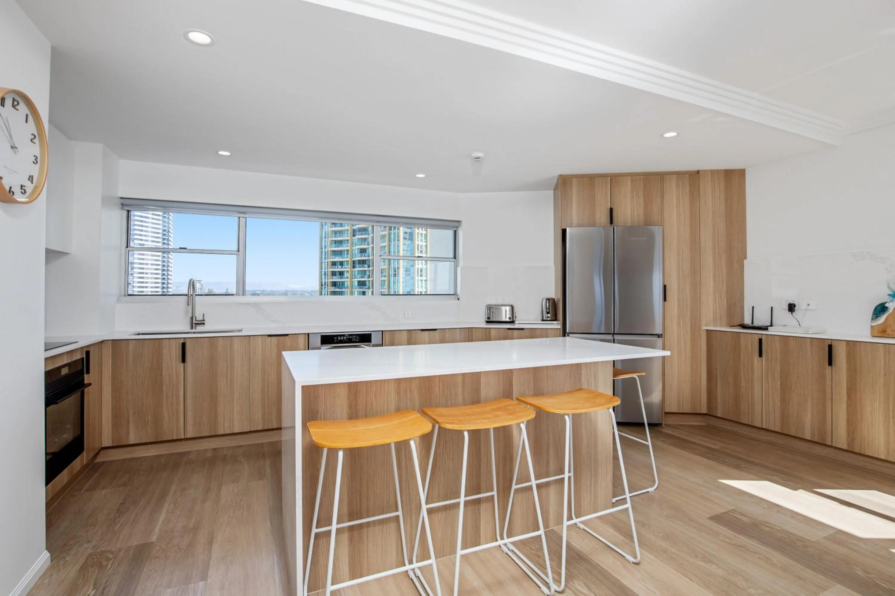 Pacific Plaza Apartments