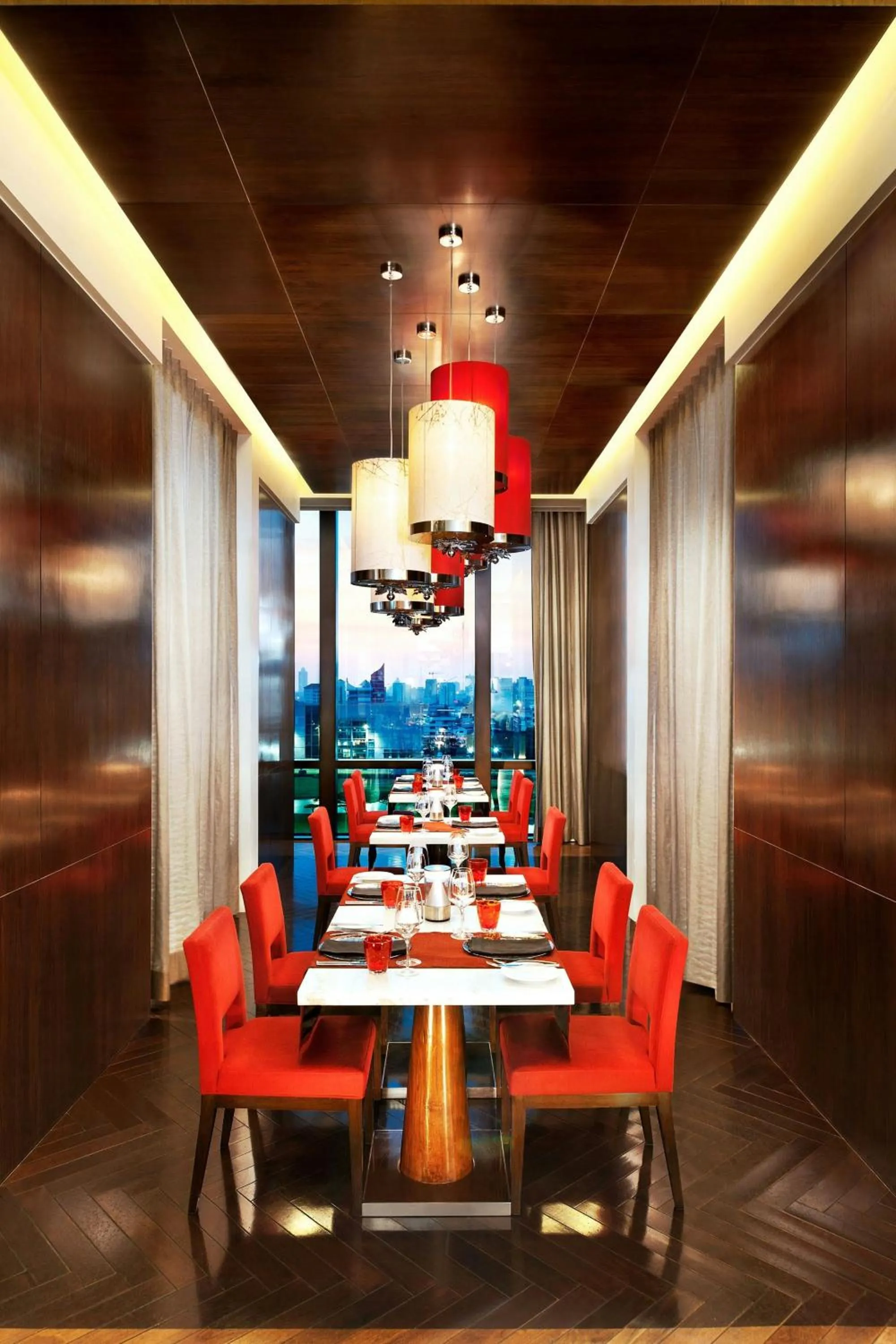 Restaurant/places to eat in The St. Regis Bangkok