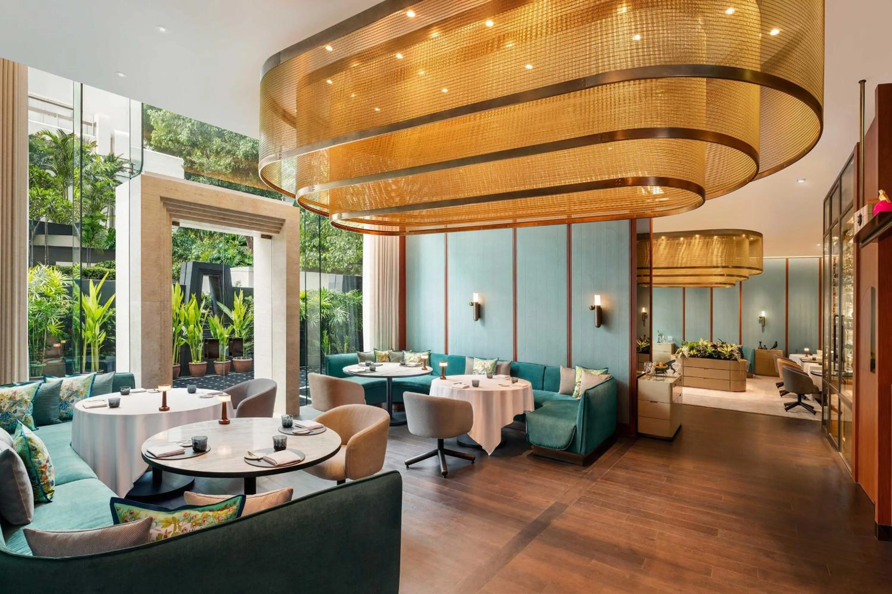 Restaurant/places to eat in The St. Regis Bangkok
