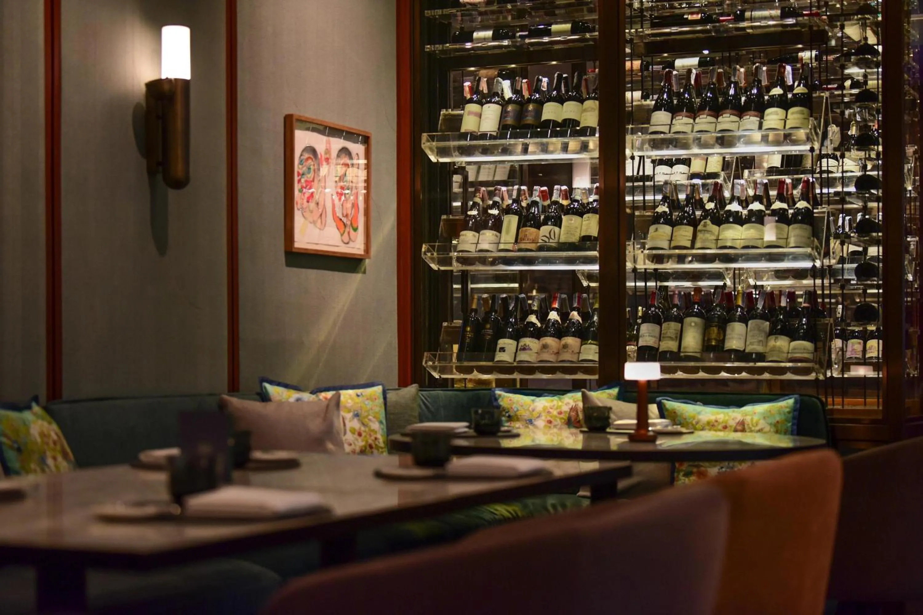 Restaurant/places to eat in The St. Regis Bangkok