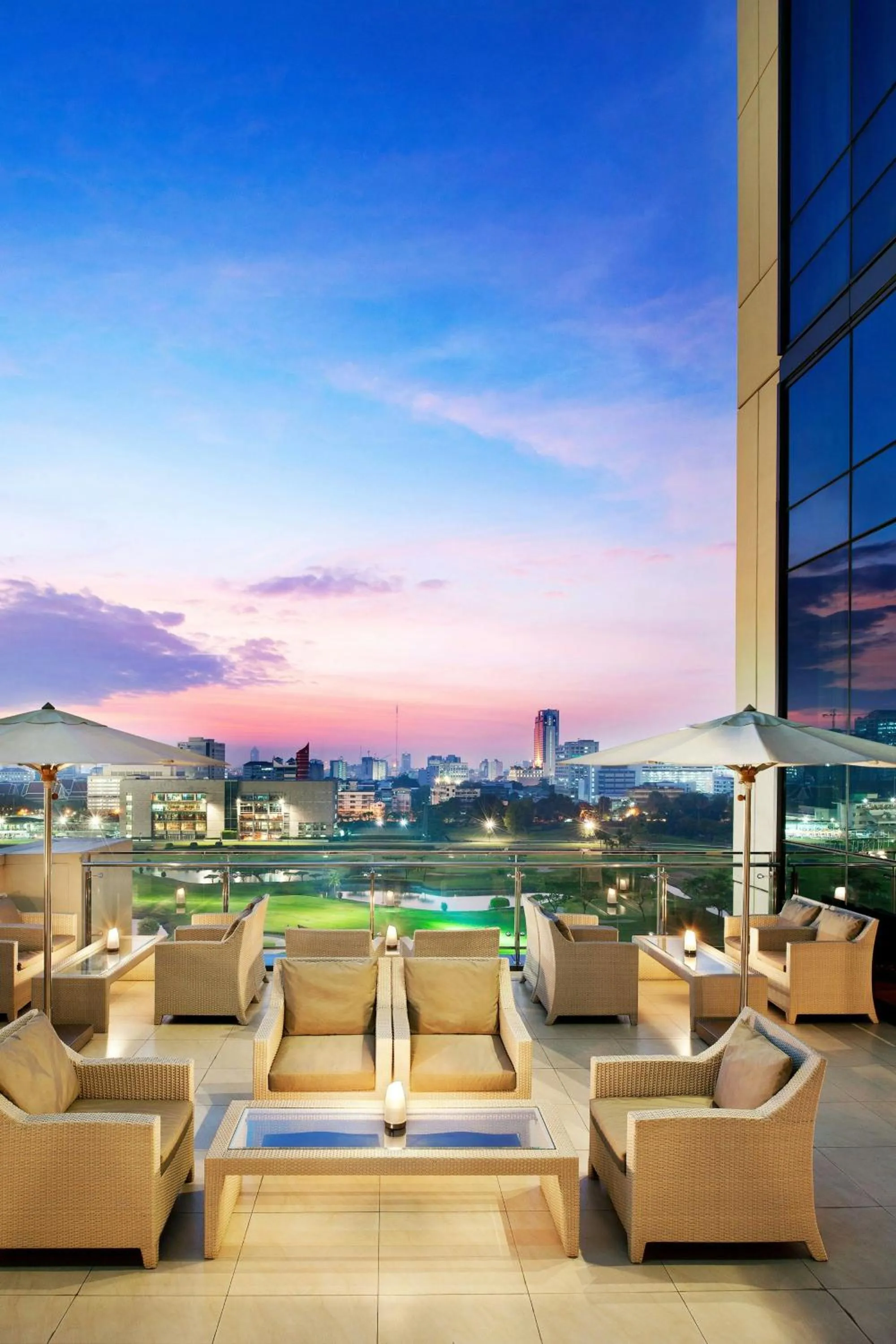 Lounge or bar in The St. Regis Bangkok