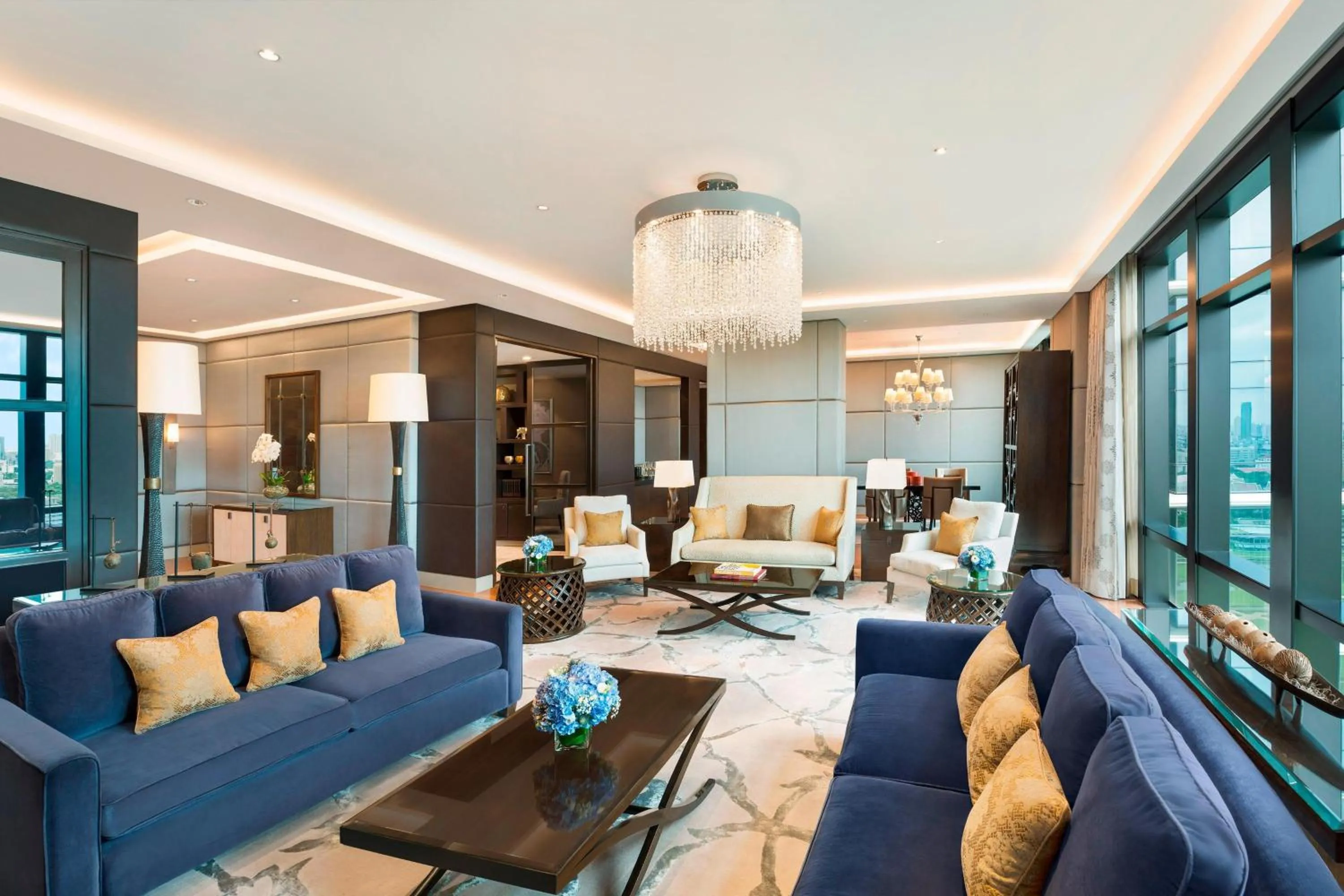 Living room in The St. Regis Bangkok