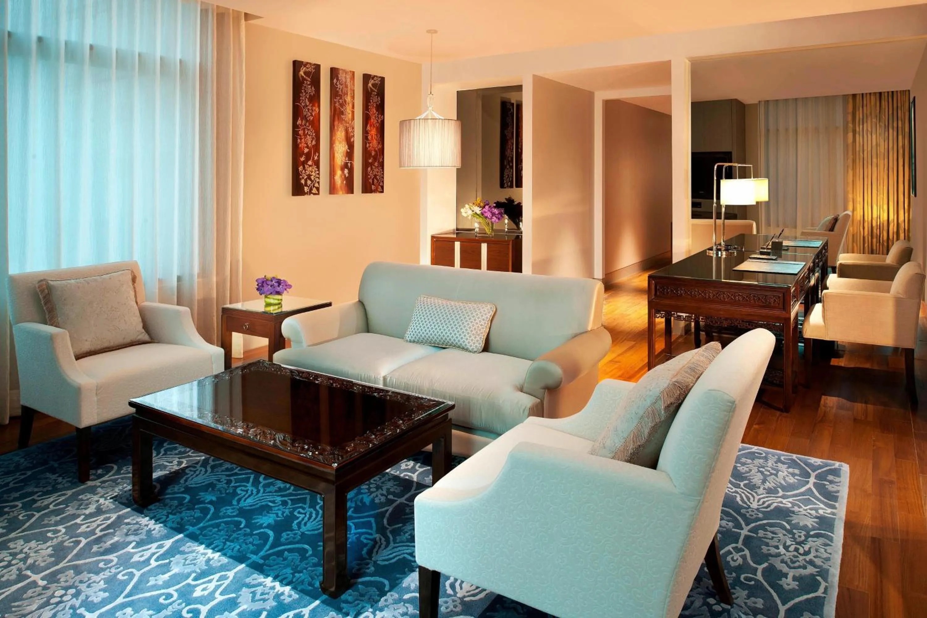 Living room in The St. Regis Bangkok