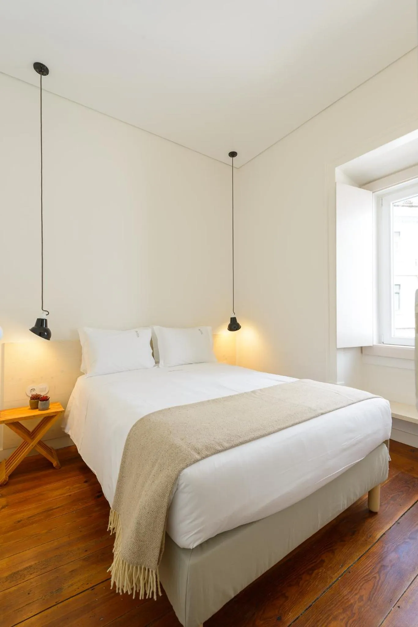 Bed in Dona Graca Lisbon Apartments