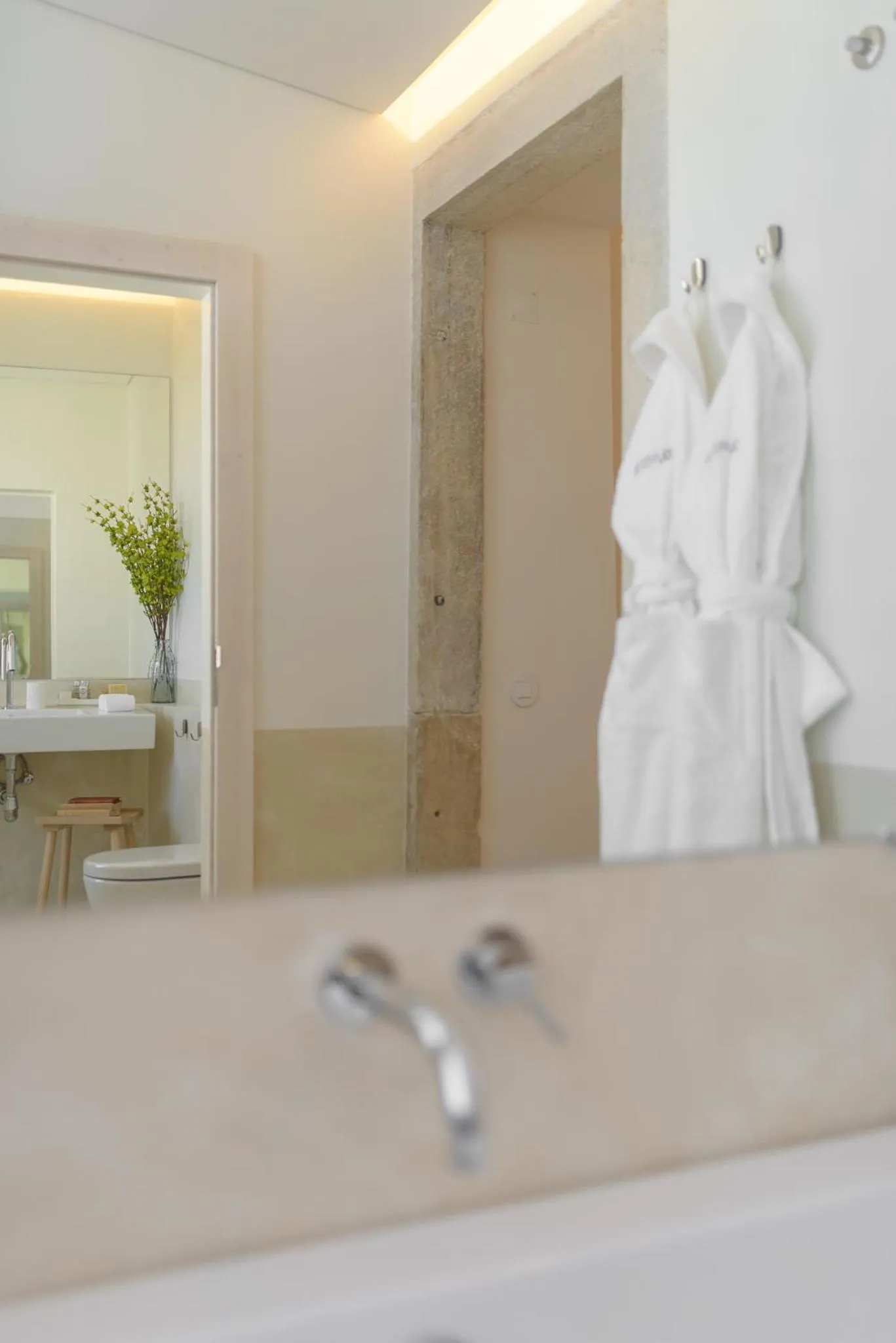 Bathroom in Dona Graca Lisbon Apartments