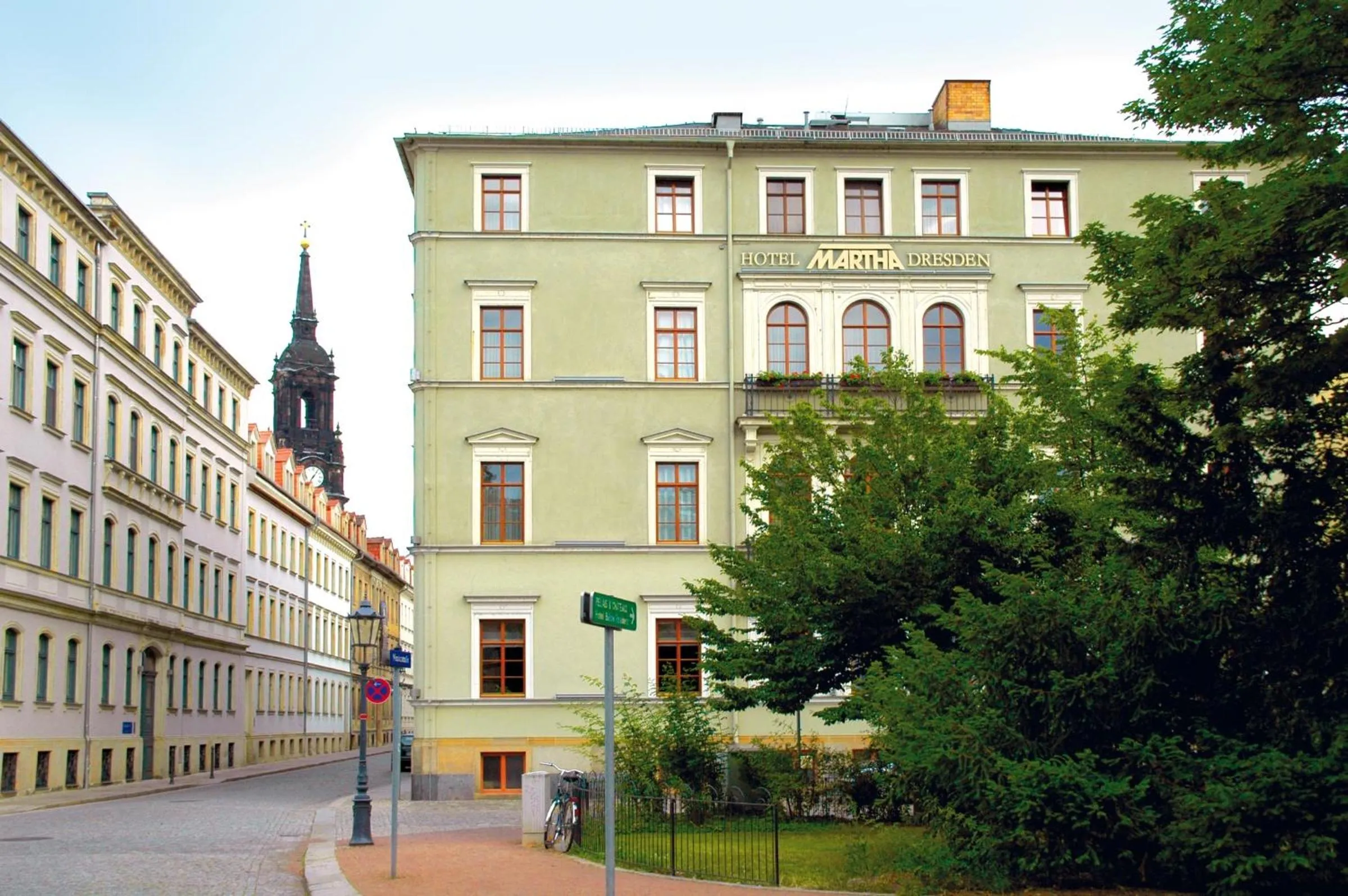 Property building in Hotel Martha Dresden