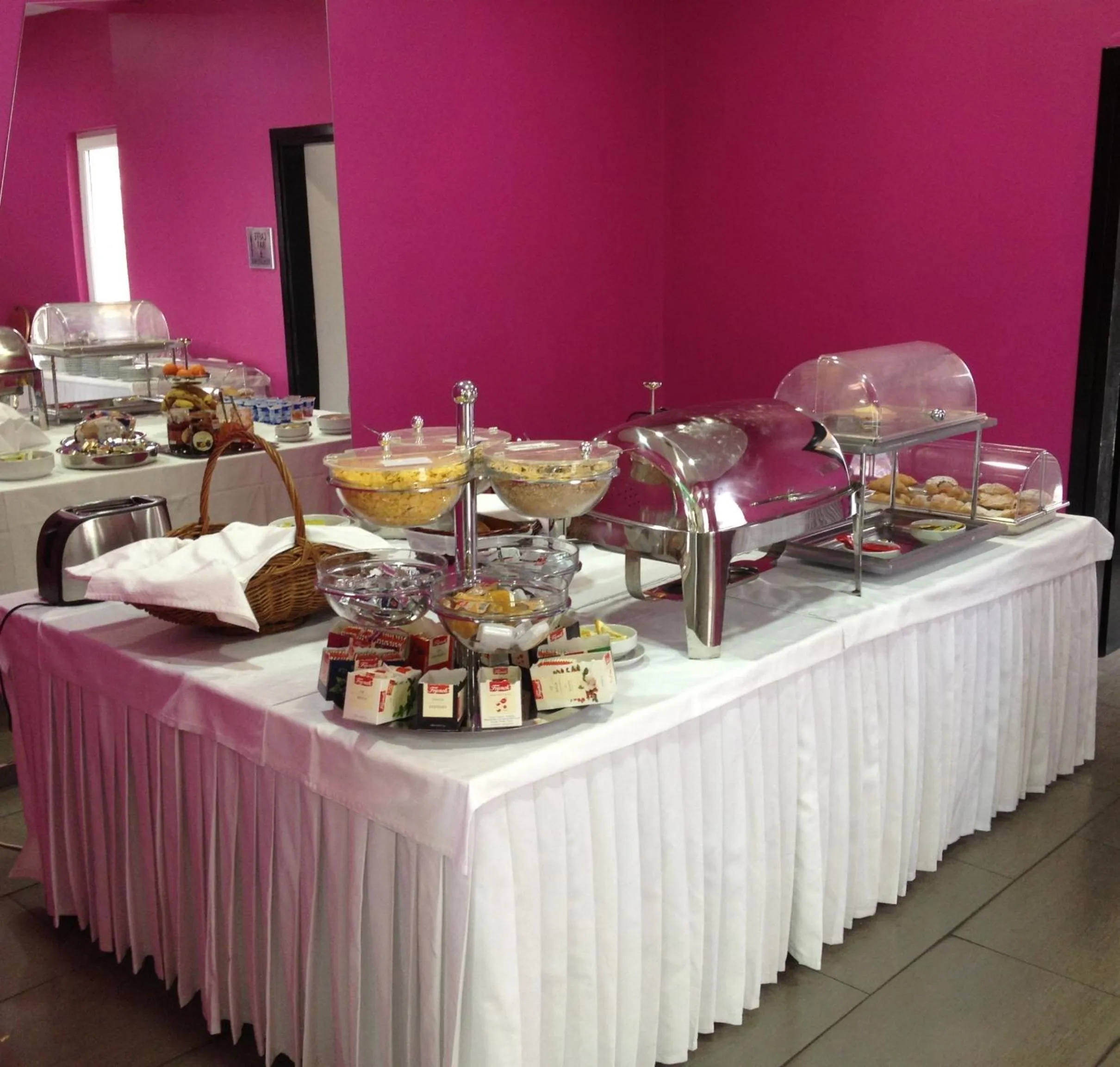 Food in Hotel Ballet School